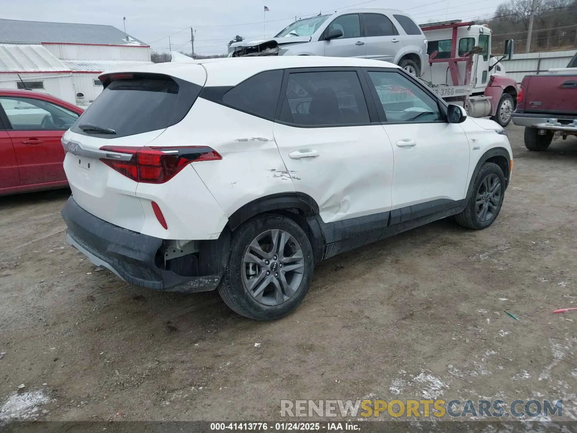 4 Photograph of a damaged car KNDEPCAA0P7449402 KIA SELTOS 2023