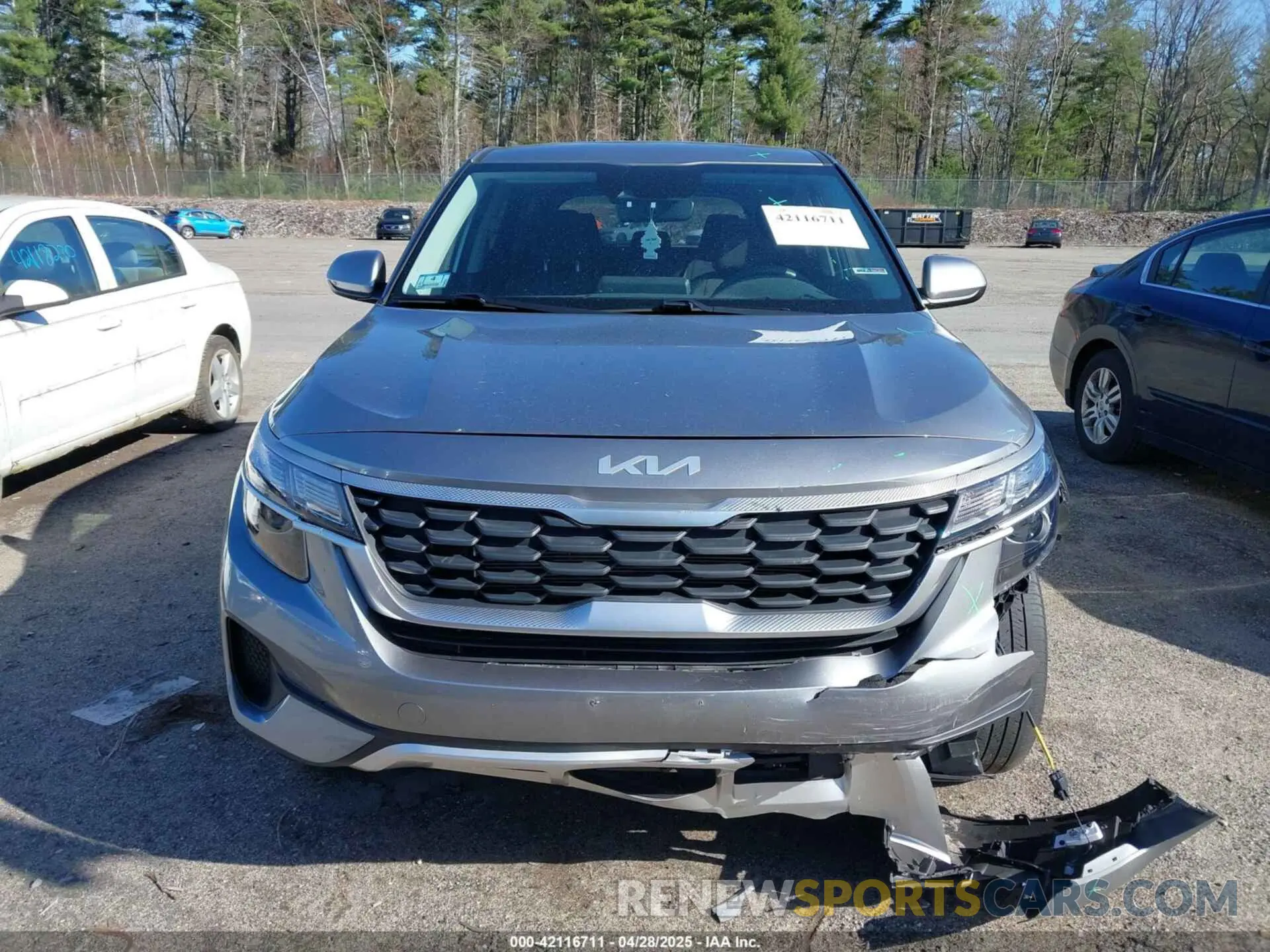 13 Photograph of a damaged car KNDEPCAA2P7432665 KIA SELTOS 2023