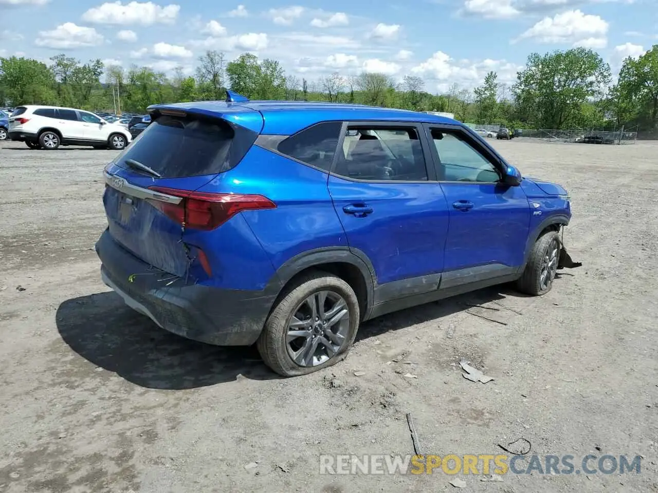 3 Photograph of a damaged car KNDEPCAA3P7428186 KIA SELTOS 2023