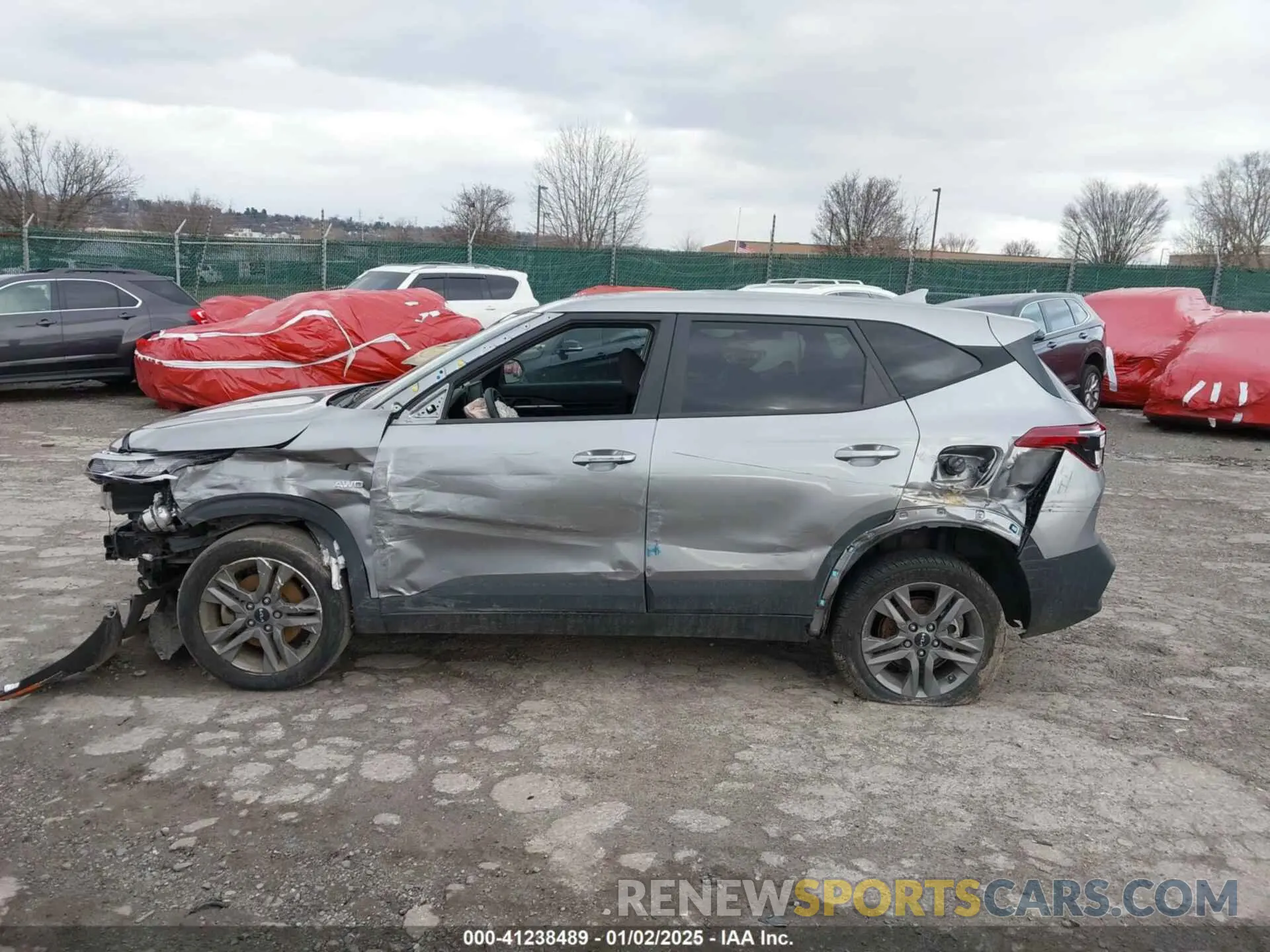 14 Photograph of a damaged car KNDEPCAA5P7434734 KIA SELTOS 2023