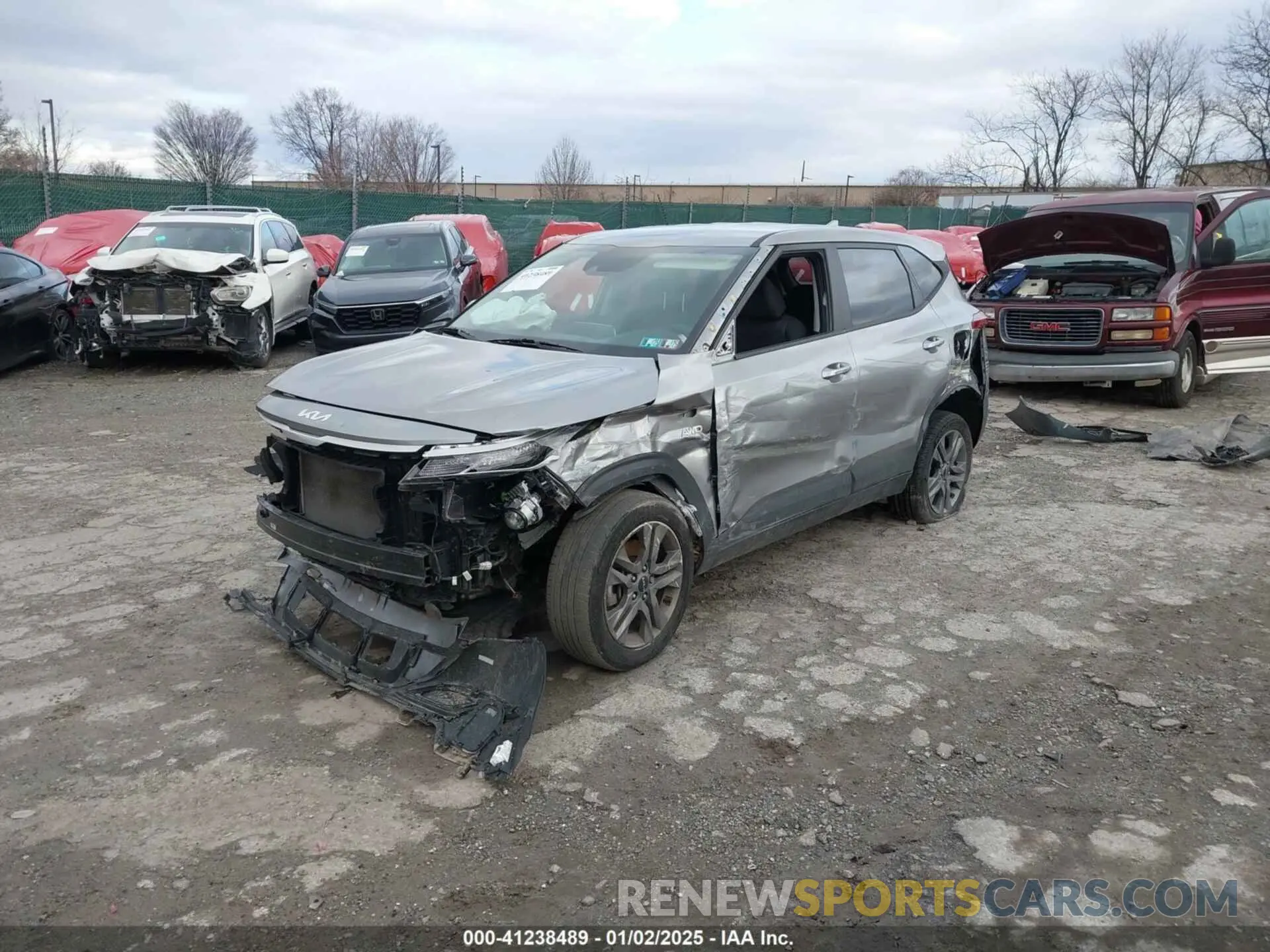 2 Photograph of a damaged car KNDEPCAA5P7434734 KIA SELTOS 2023