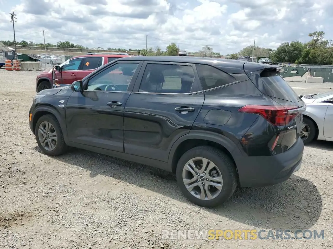 2 Photograph of a damaged car KNDEPCAA6P7414153 KIA SELTOS 2023