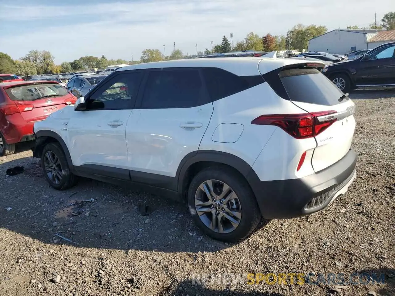 2 Photograph of a damaged car KNDEPCAA9P7381018 KIA SELTOS 2023