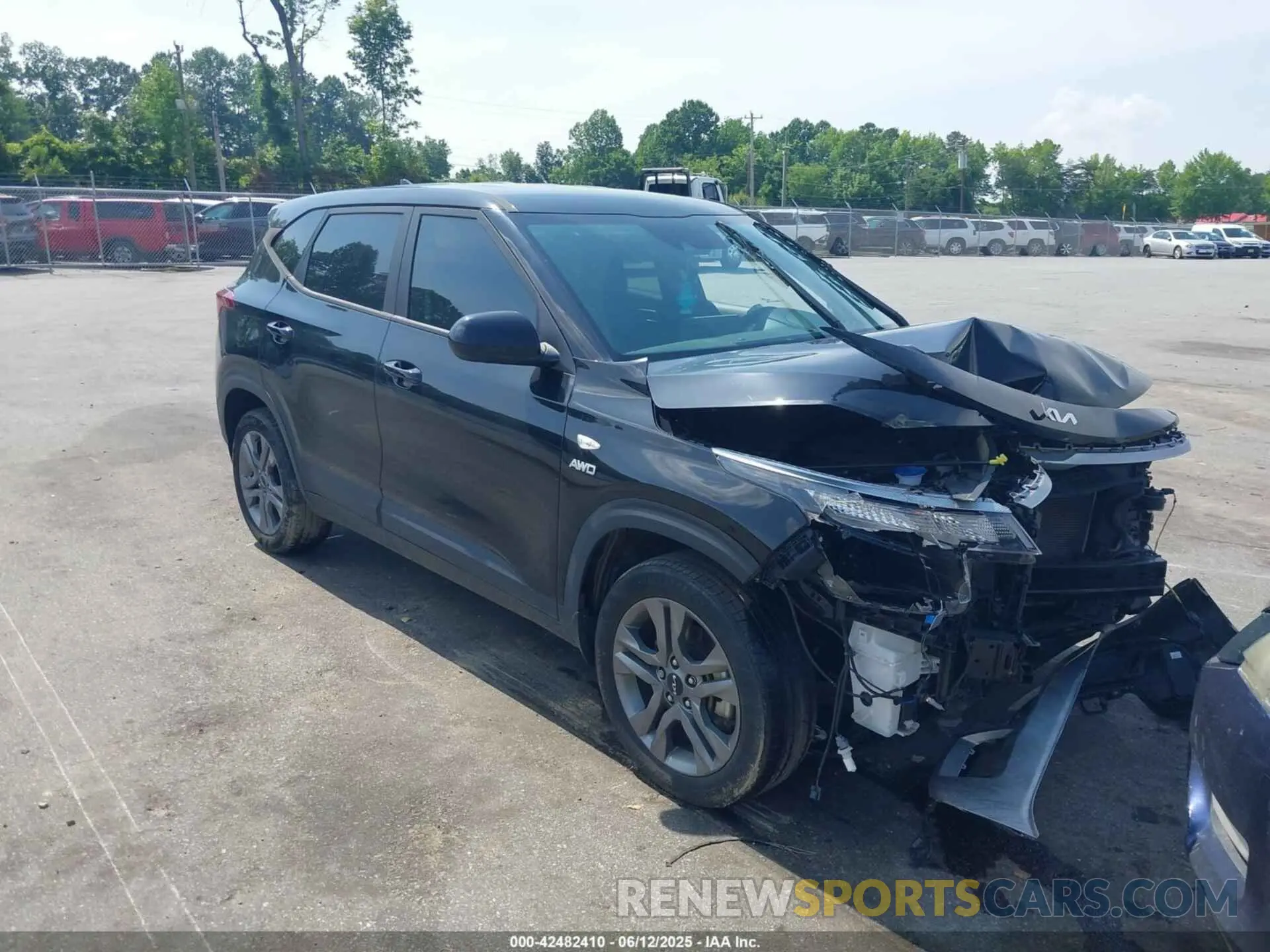 1 Photograph of a damaged car KNDEPCAA9P7457143 KIA SELTOS 2023