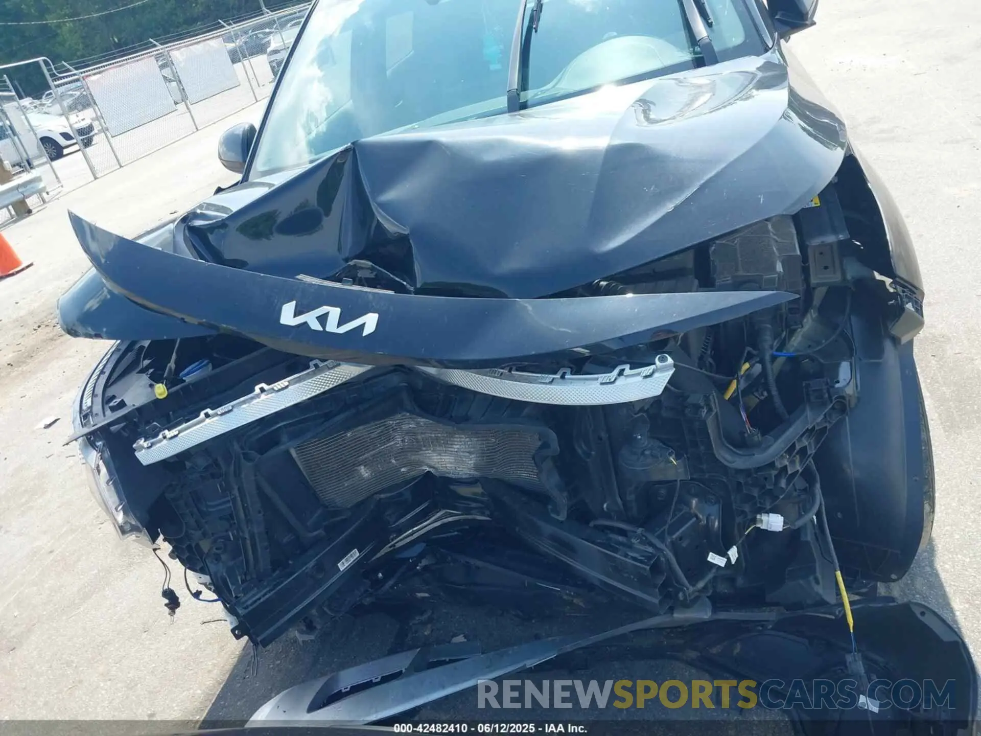 12 Photograph of a damaged car KNDEPCAA9P7457143 KIA SELTOS 2023