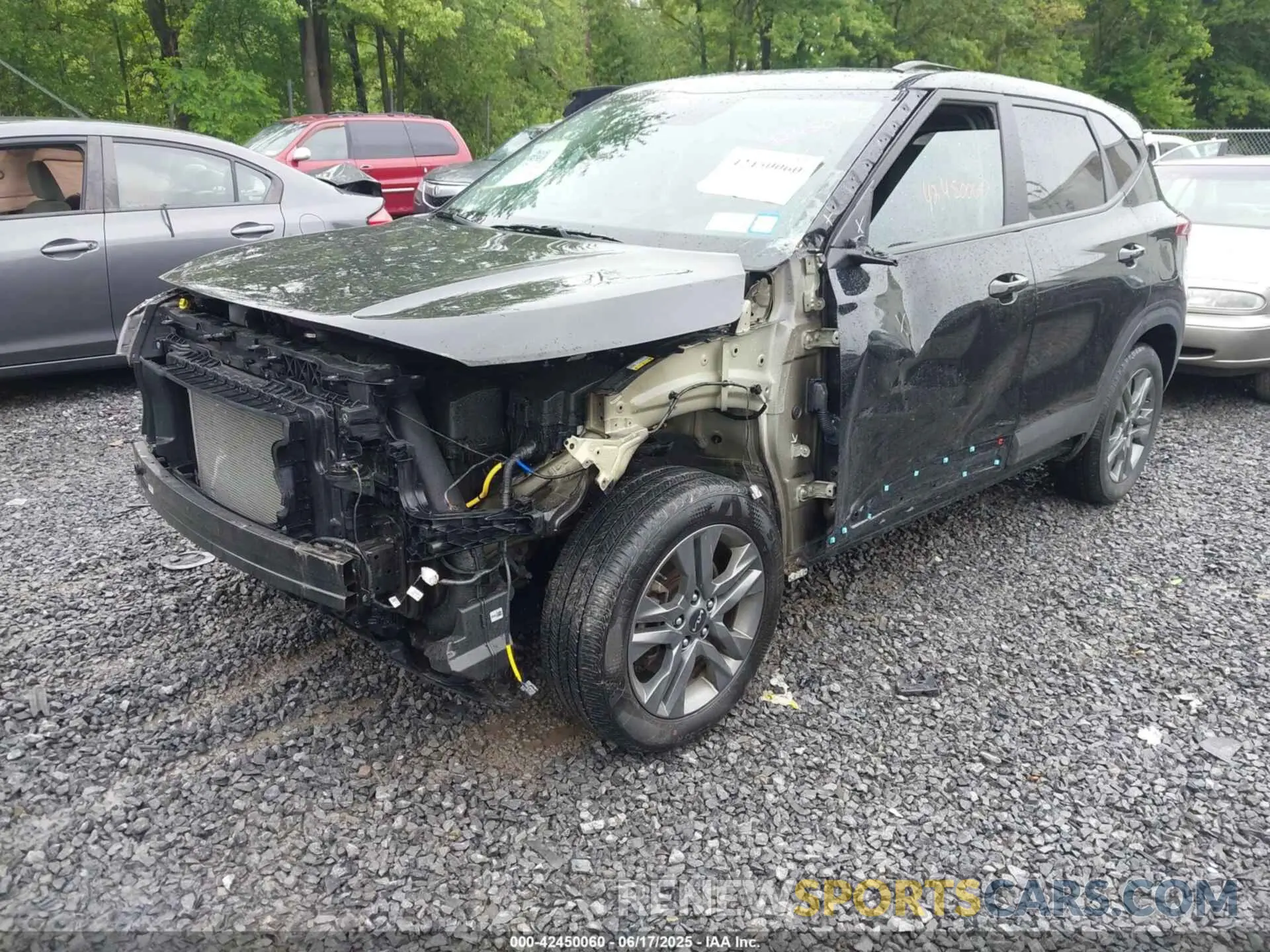 2 Photograph of a damaged car KNDEPCAAXP7414852 KIA SELTOS 2023