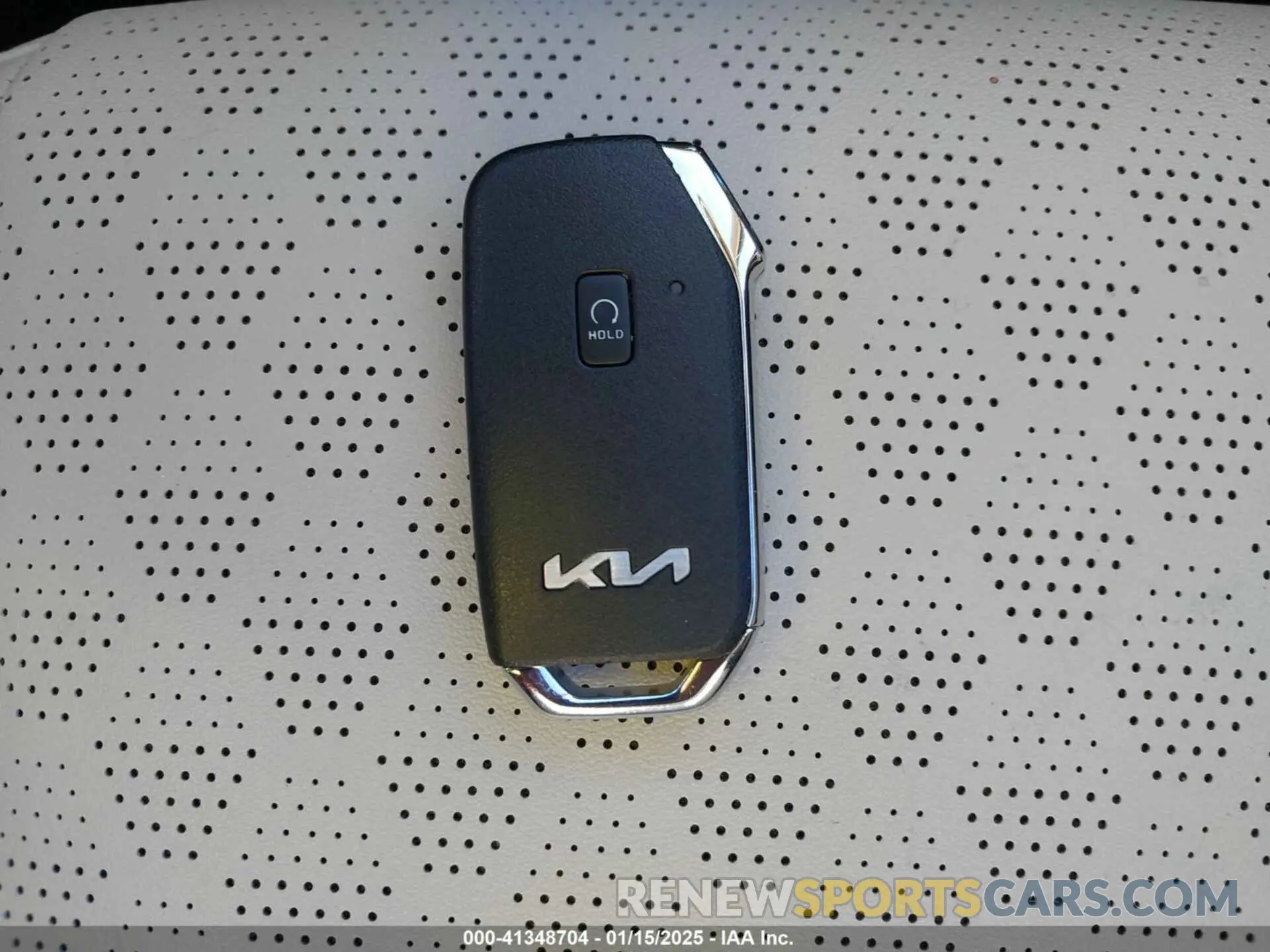 11 Photograph of a damaged car KNDERCAA0P7357815 KIA SELTOS 2023