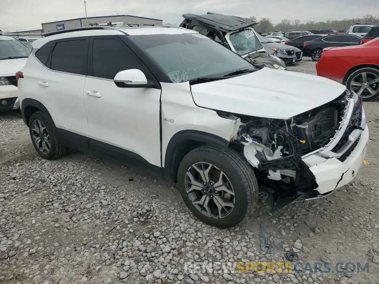 4 Photograph of a damaged car KNDERCAA0P7464587 KIA SELTOS 2023