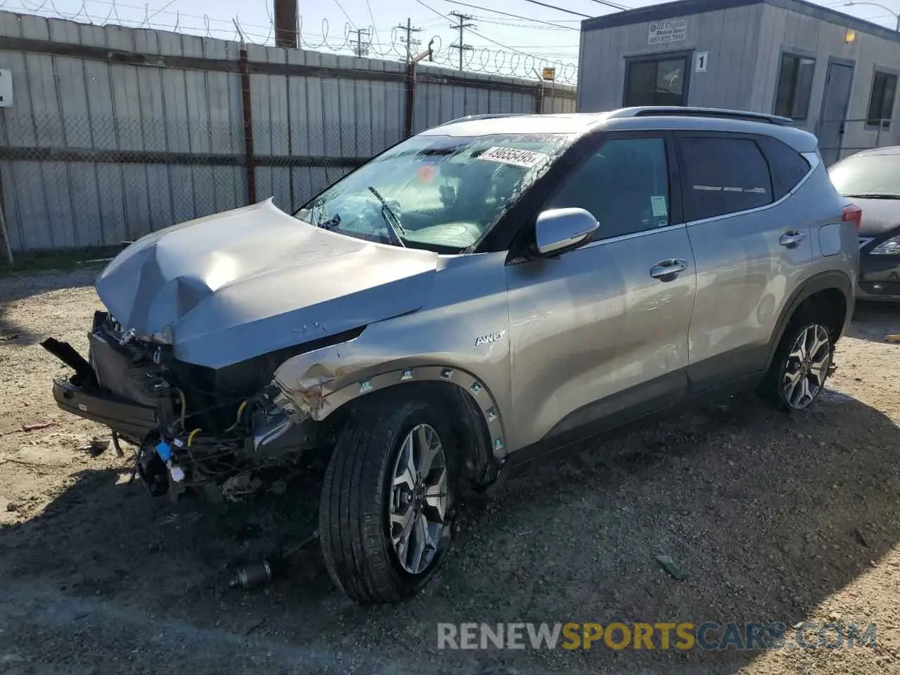 1 Photograph of a damaged car KNDERCAA2P7389763 KIA SELTOS 2023