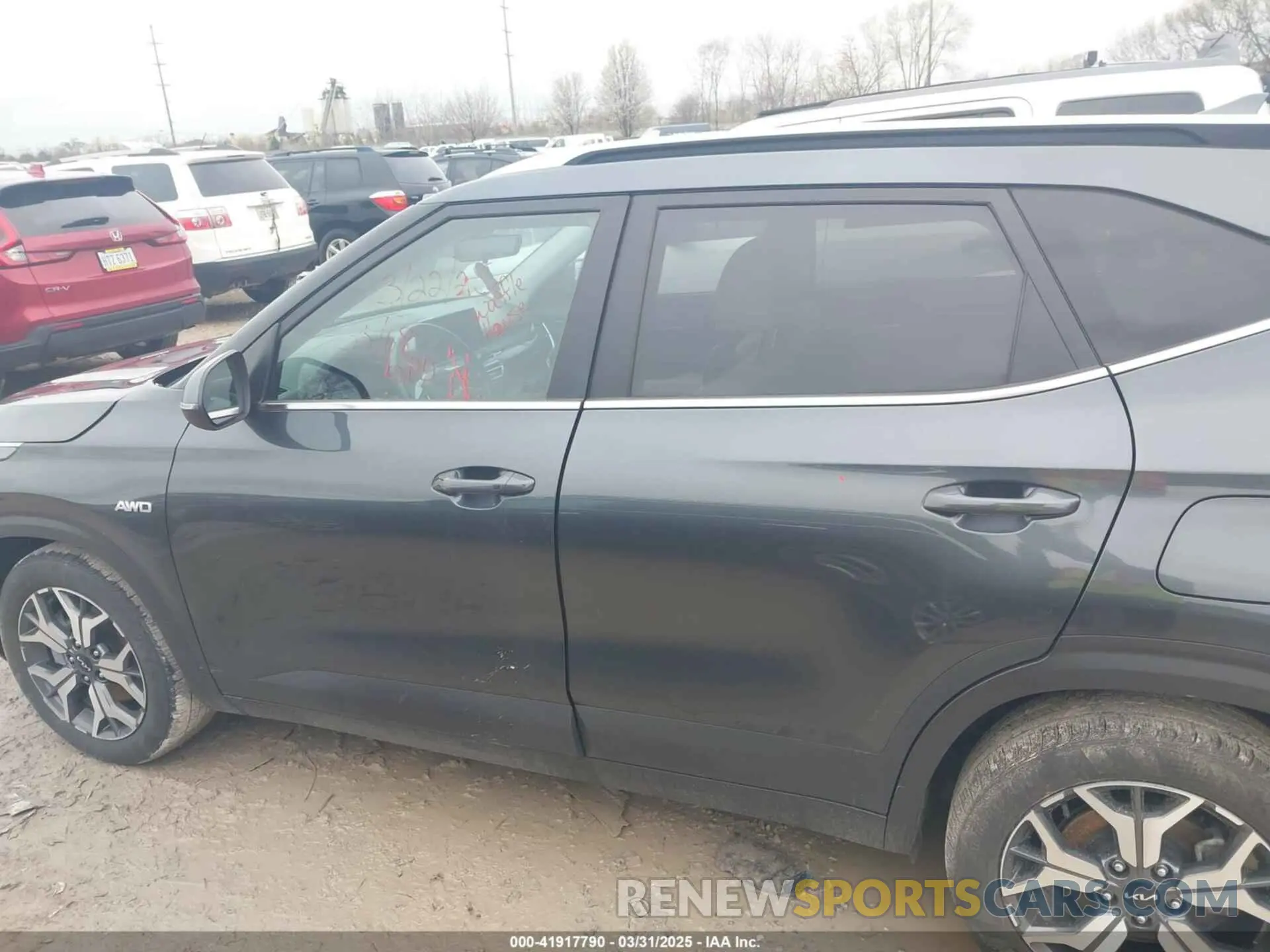 14 Photograph of a damaged car KNDERCAA3P7375497 KIA SELTOS 2023