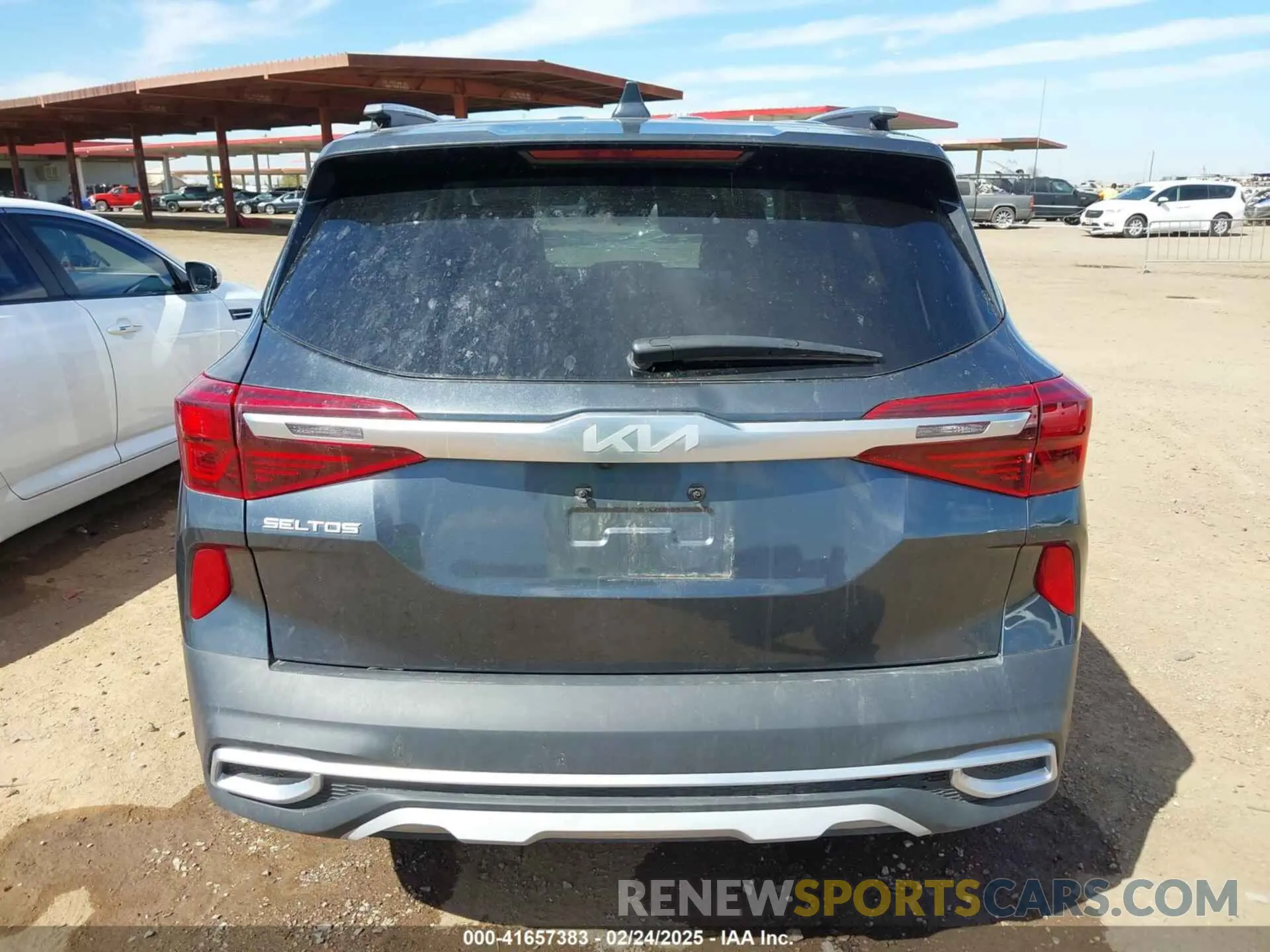 16 Photograph of a damaged car KNDERCAA4P7458811 KIA SELTOS 2023