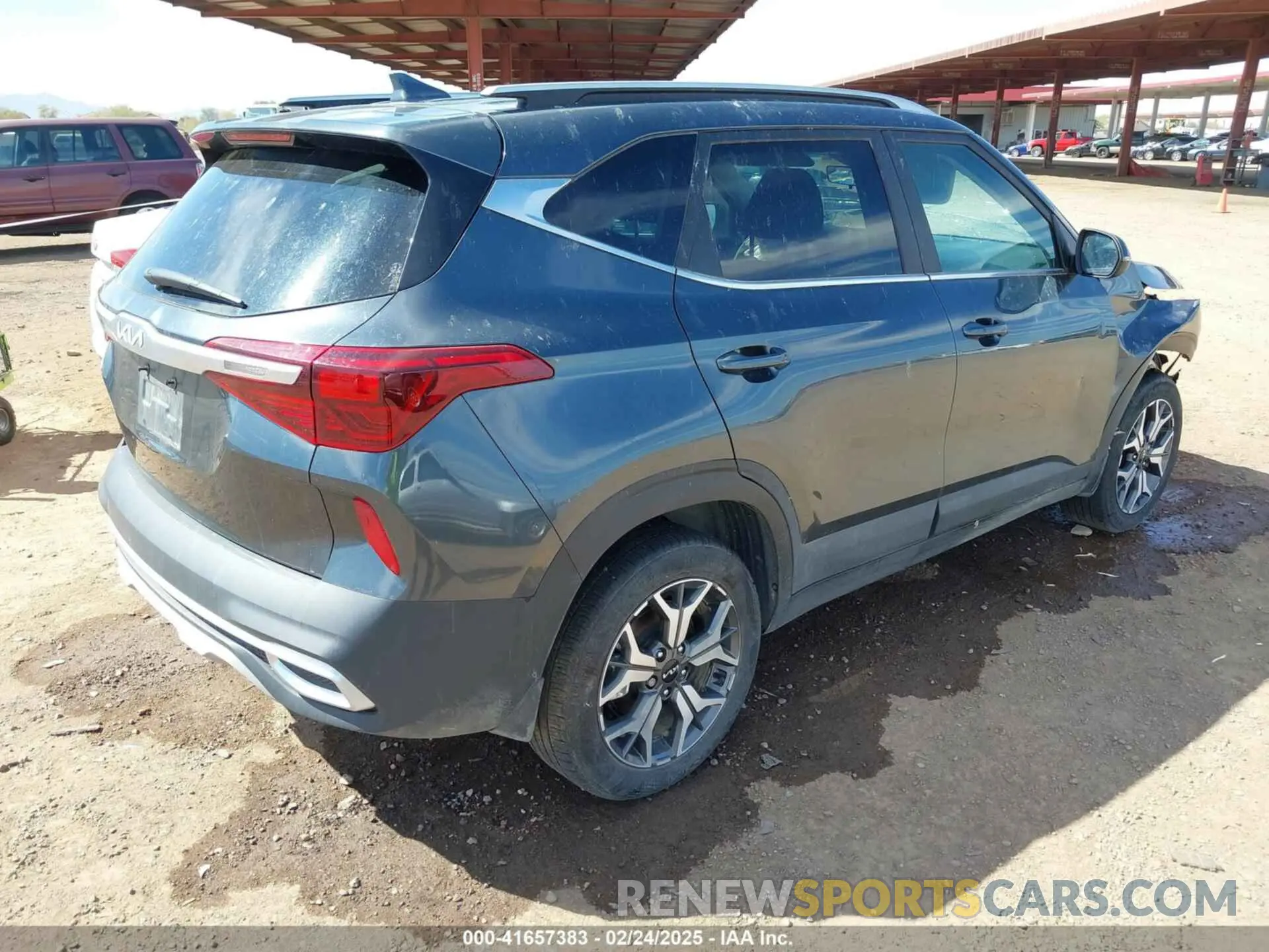 4 Photograph of a damaged car KNDERCAA4P7458811 KIA SELTOS 2023