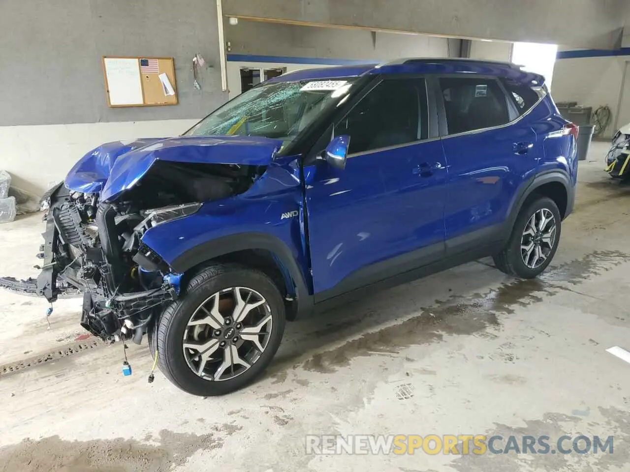 1 Photograph of a damaged car KNDERCAA6P7404152 KIA SELTOS 2023