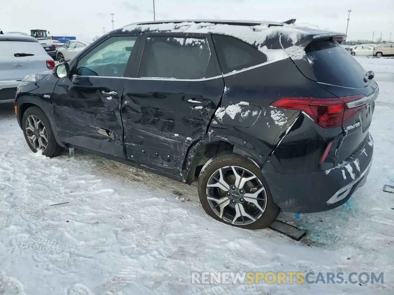 2 Photograph of a damaged car KNDERCAA6P7415281 KIA SELTOS 2023