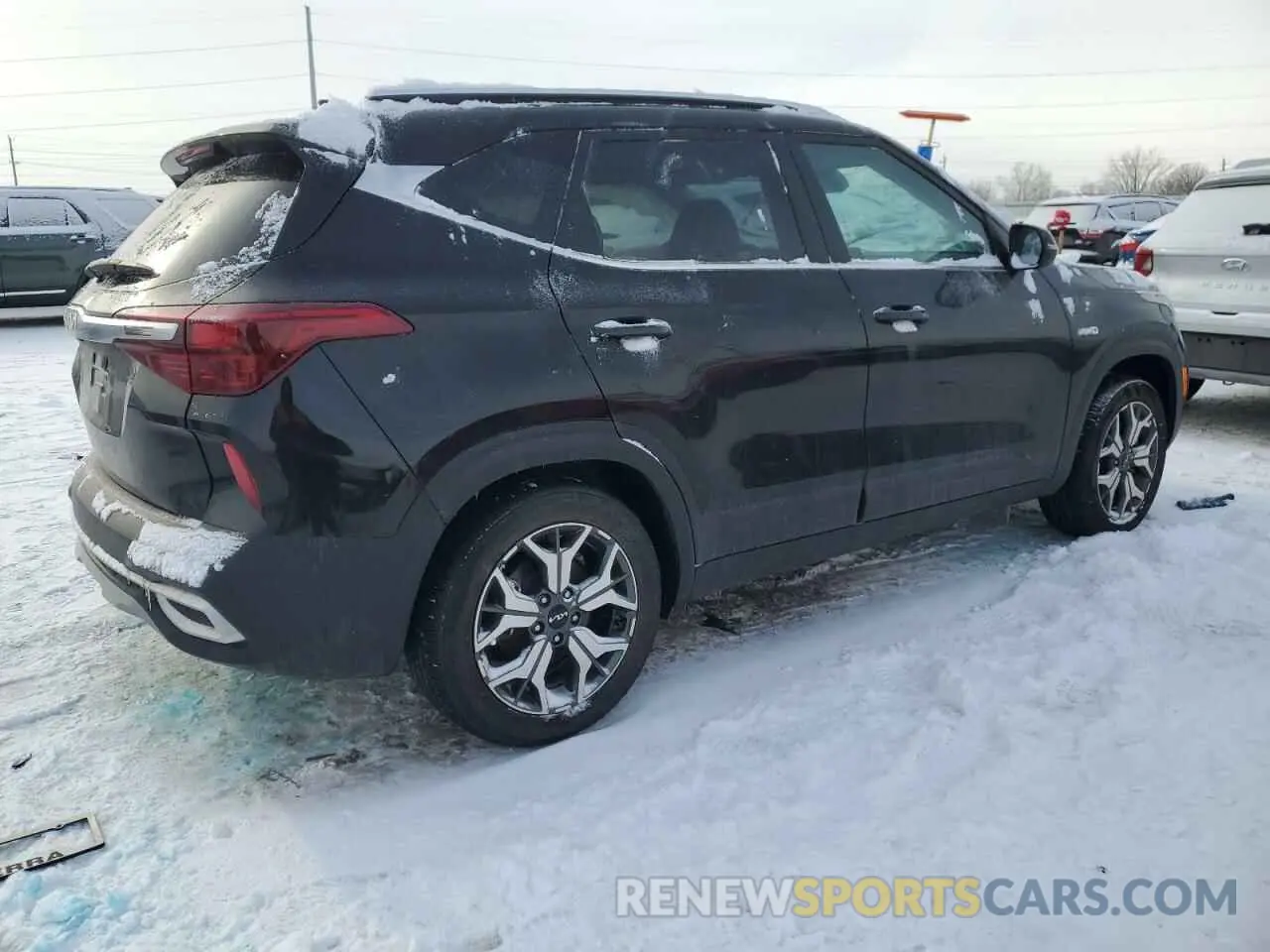 3 Photograph of a damaged car KNDERCAA6P7415281 KIA SELTOS 2023
