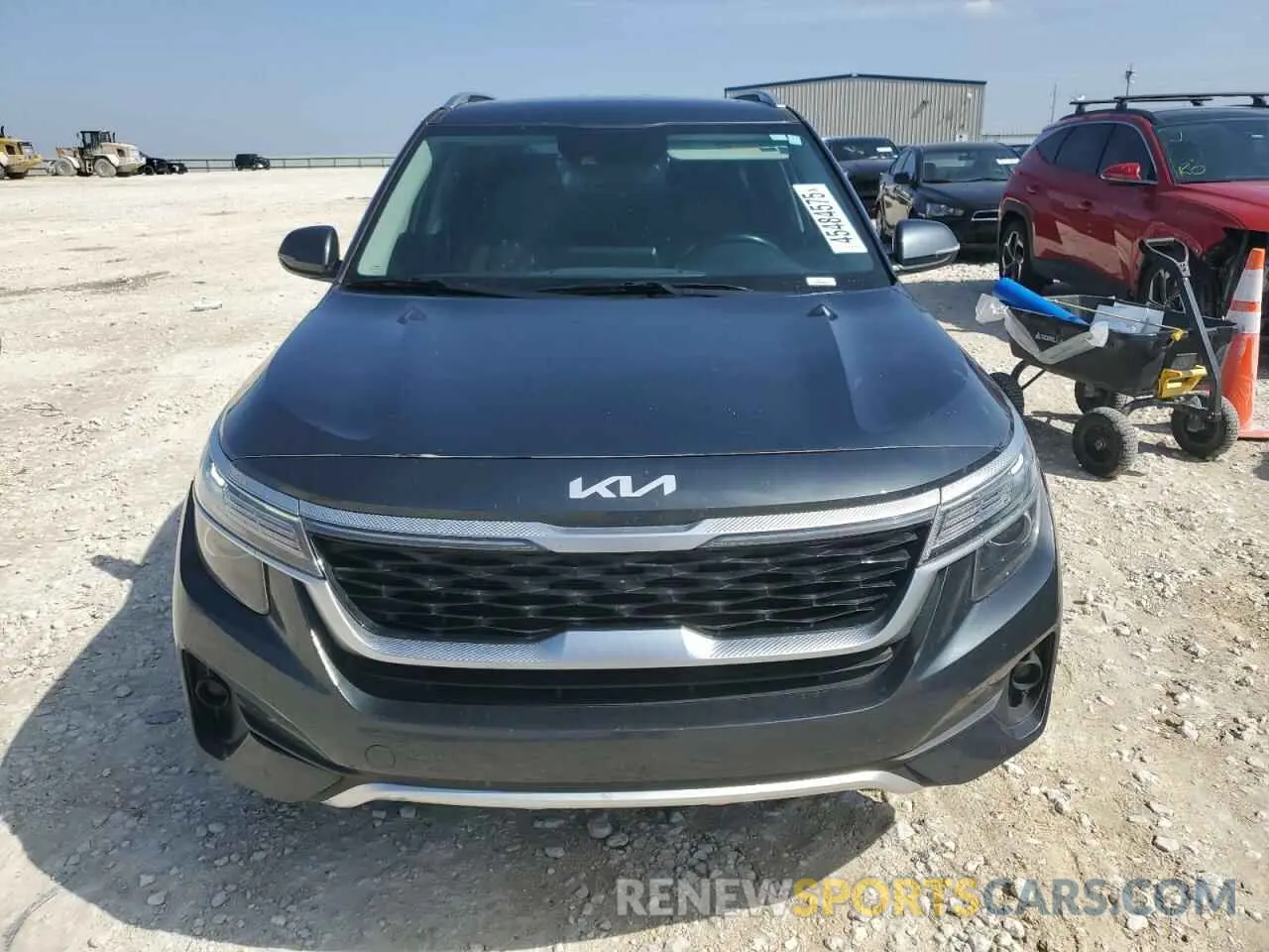 5 Photograph of a damaged car KNDERCAA8P7462280 KIA SELTOS 2023