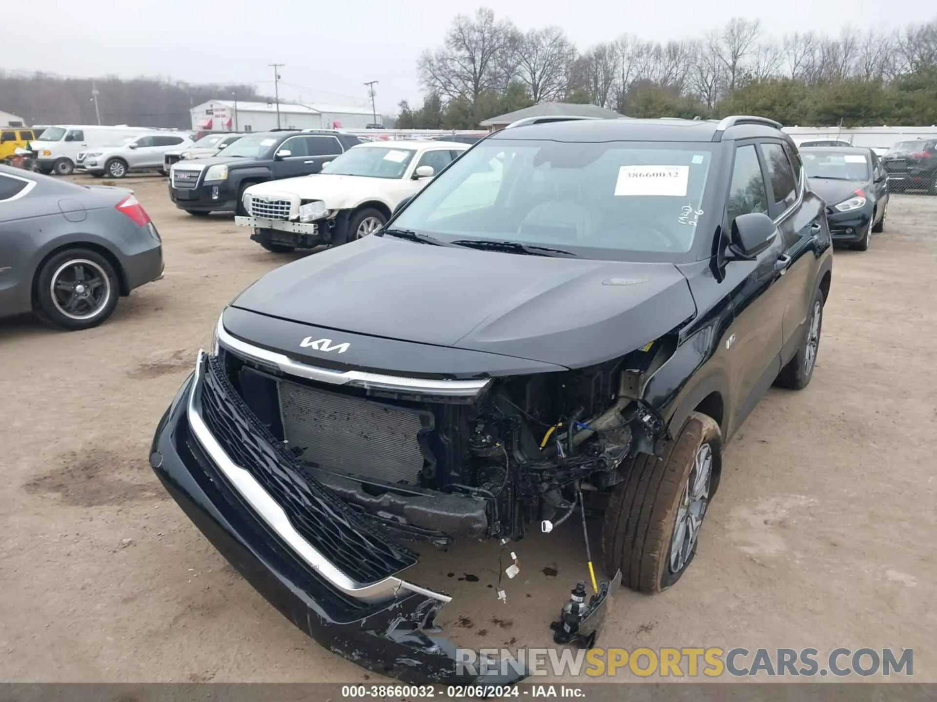 2 Photograph of a damaged car KNDERCAA9P7468220 KIA SELTOS 2023