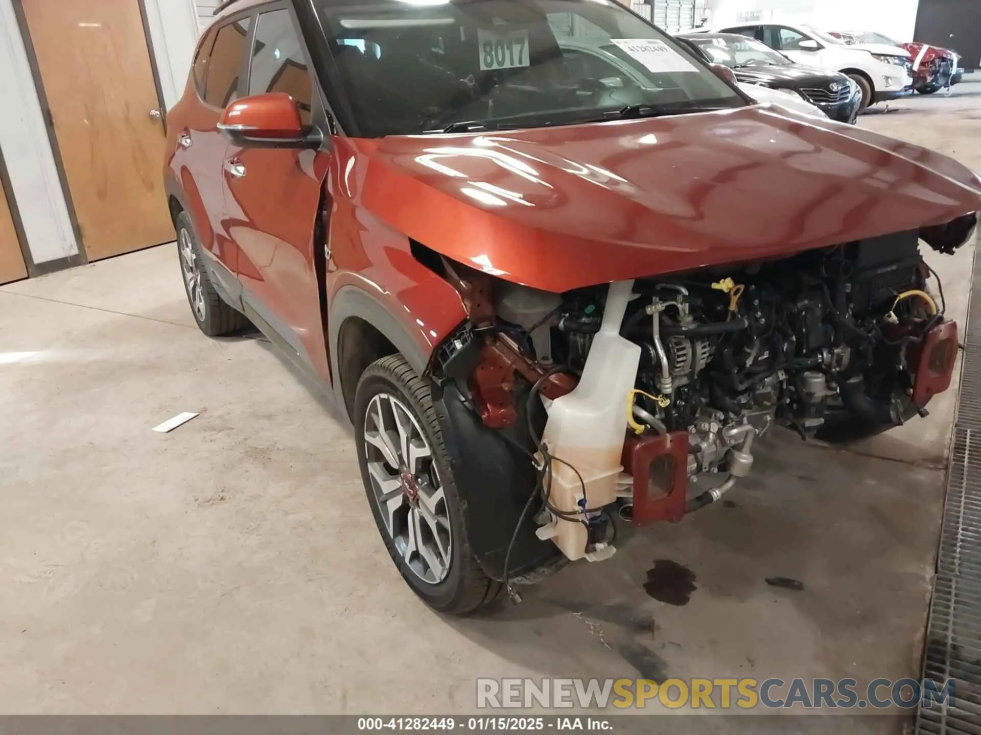 18 Photograph of a damaged car KNDETCA20P7356500 KIA SELTOS 2023