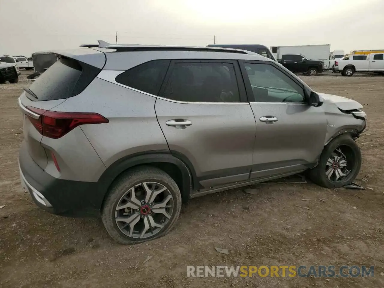 3 Photograph of a damaged car KNDETCA24P7369153 KIA SELTOS 2023