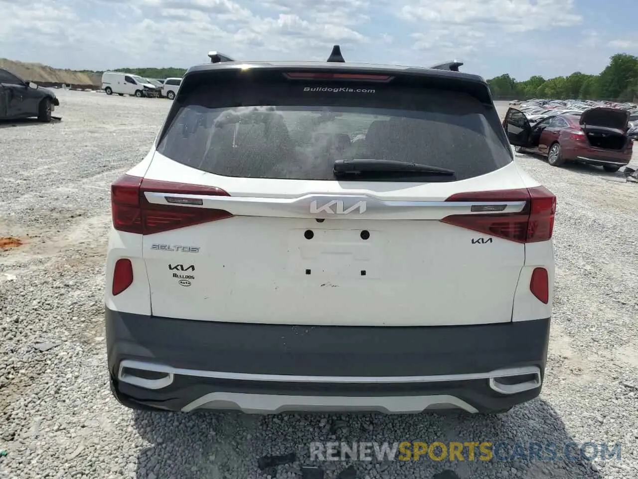 6 Photograph of a damaged car KNDETCA26P7356193 KIA SELTOS 2023