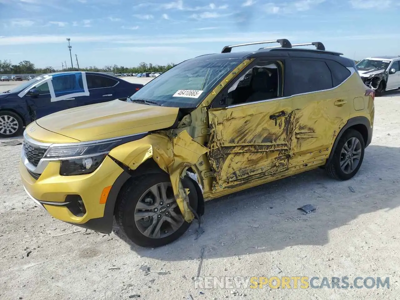 1 Photograph of a damaged car KNDEU2AA0P7394288 KIA SELTOS 2023