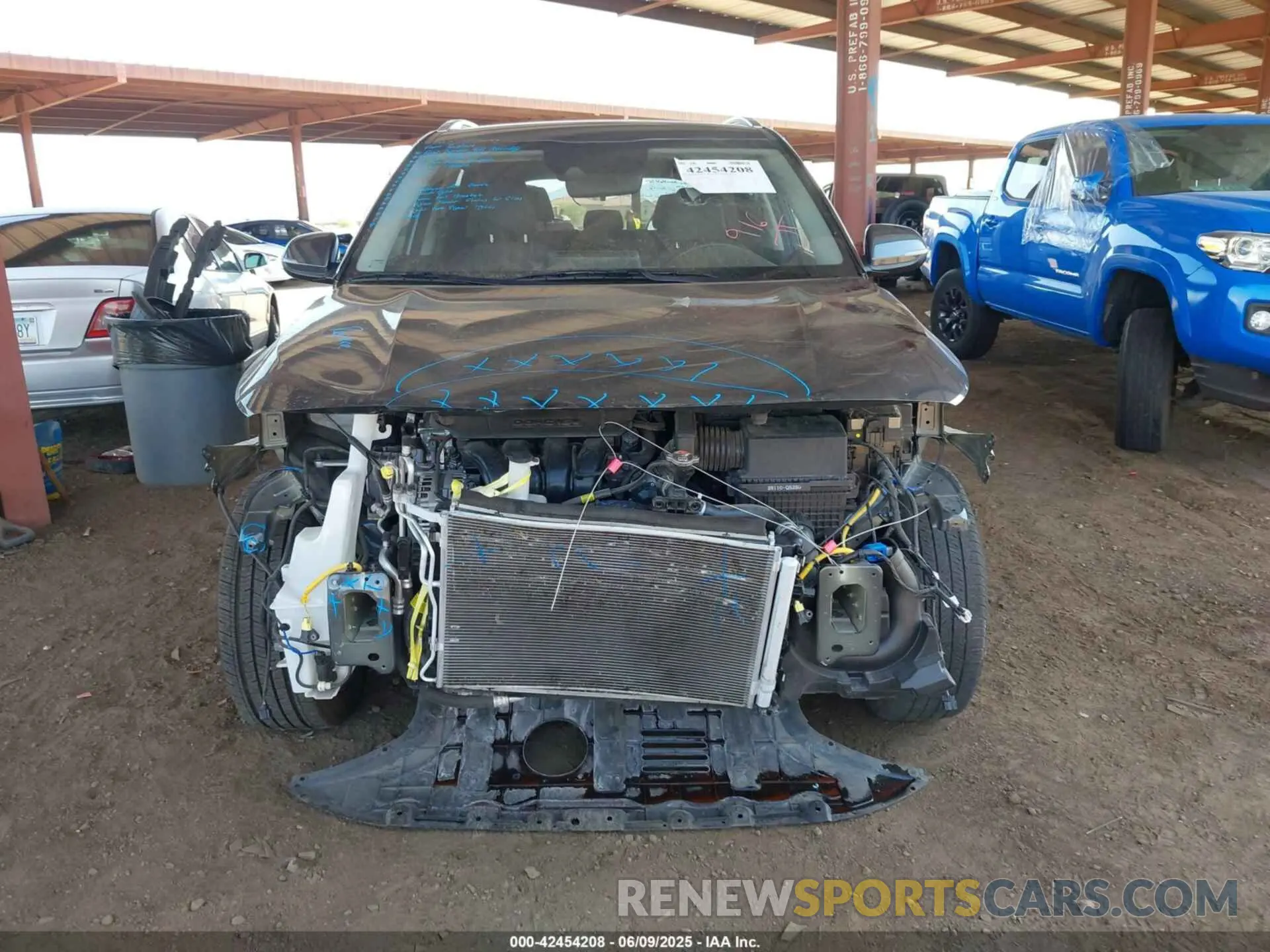13 Photograph of a damaged car KNDEU2AA1P7387768 KIA SELTOS 2023