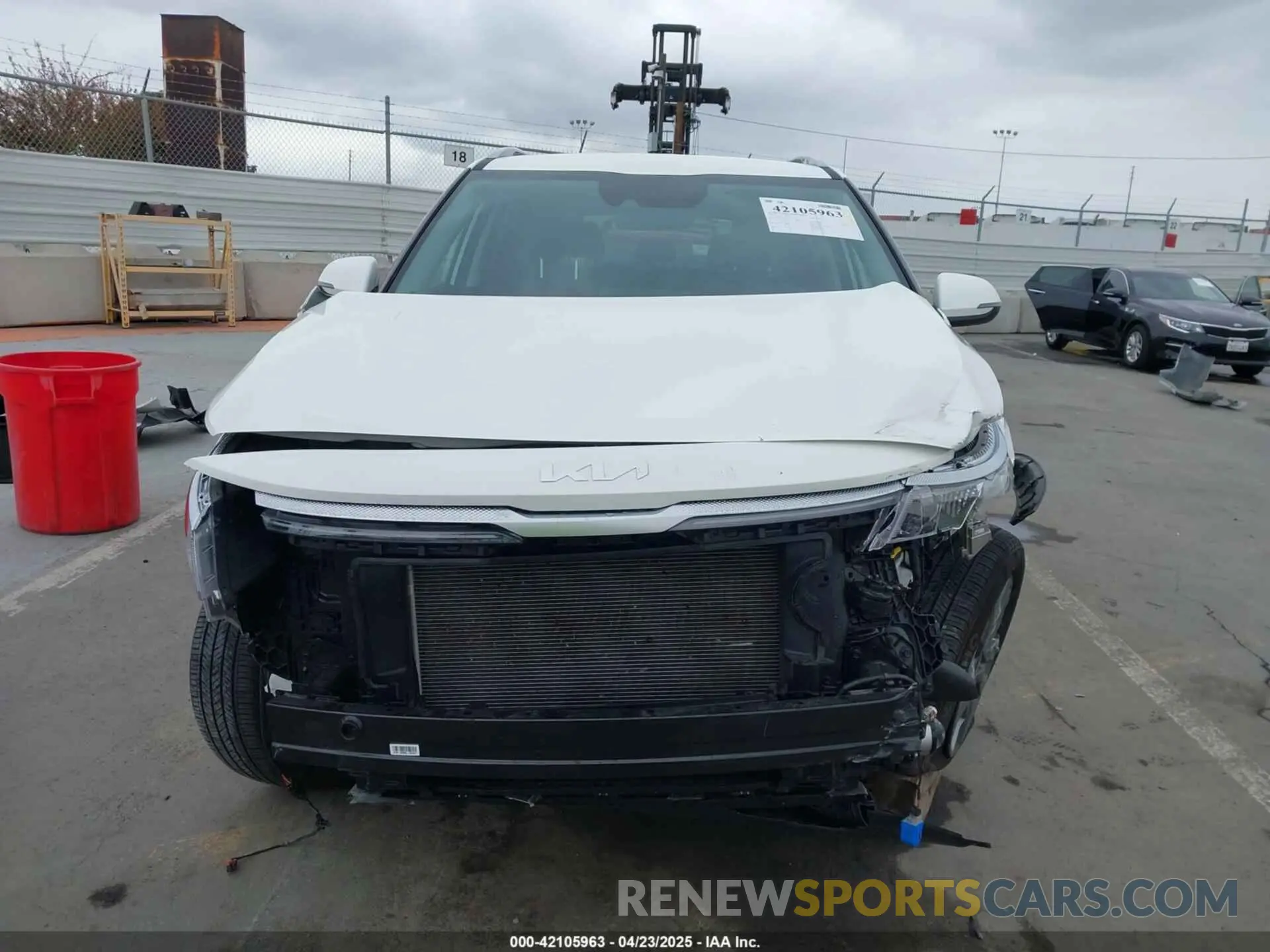 6 Photograph of a damaged car KNDEU2AA5P7433554 KIA SELTOS 2023