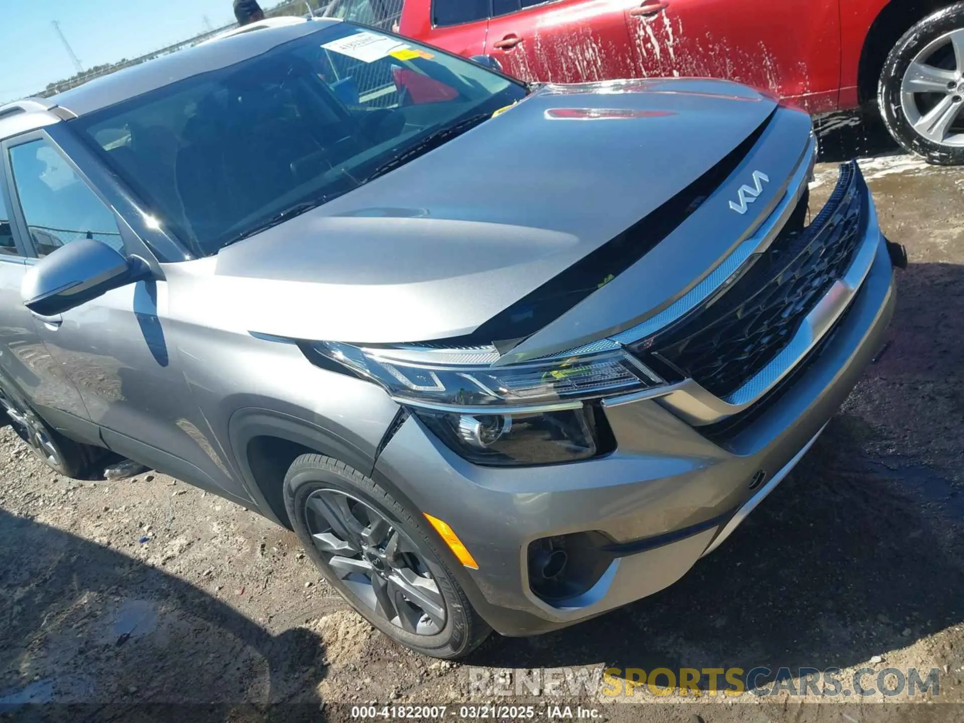 1 Photograph of a damaged car KNDEU2AA6P7369511 KIA SELTOS 2023