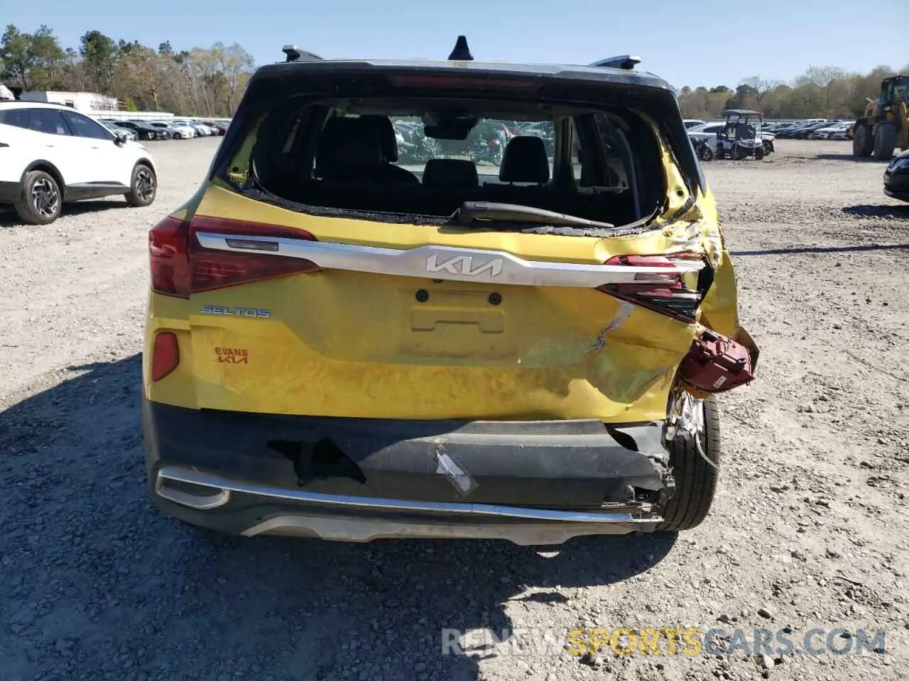 6 Photograph of a damaged car KNDEU2AA6P7407755 KIA SELTOS 2023