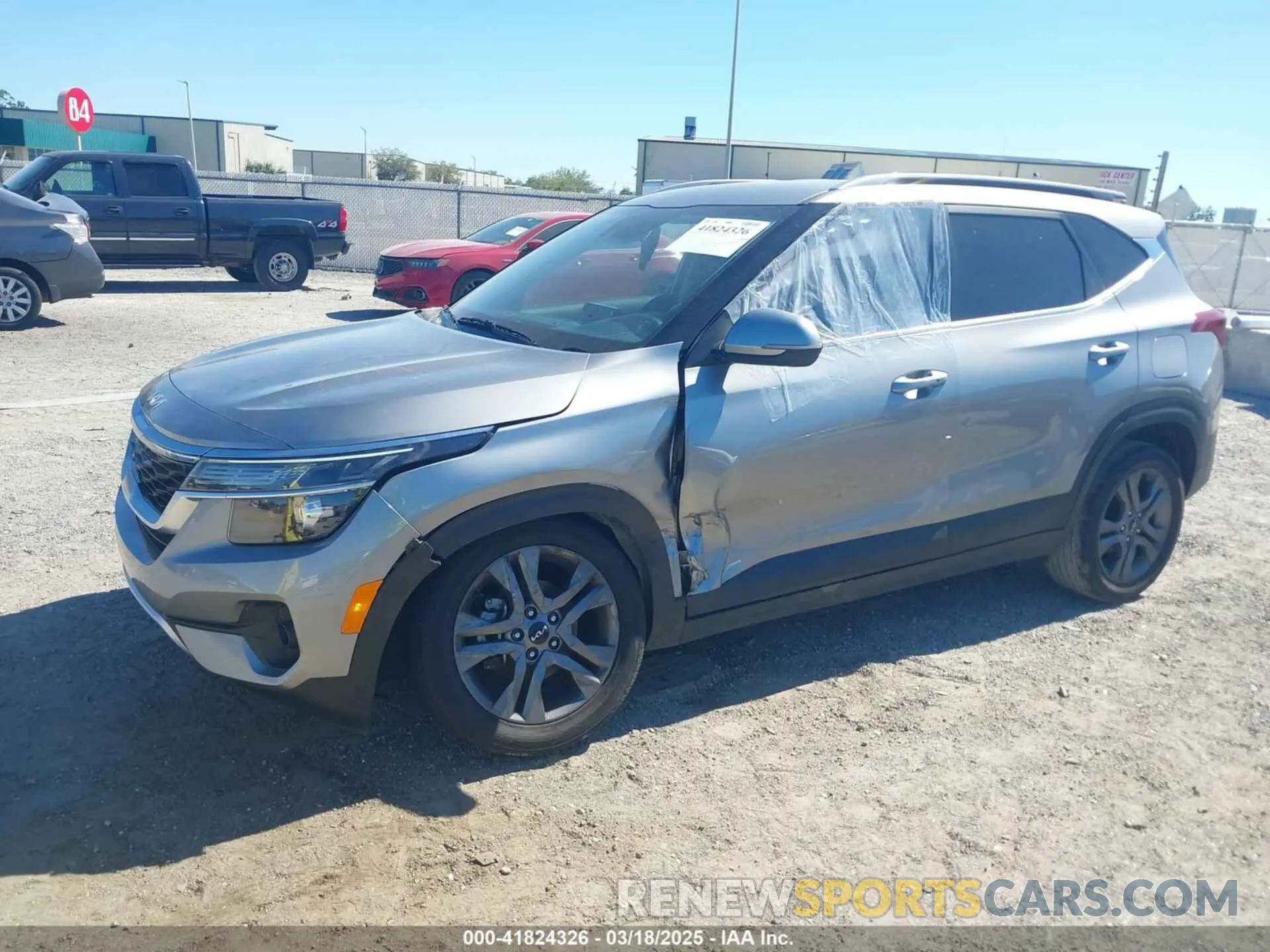 2 Photograph of a damaged car KNDEU2AA6P7423681 KIA SELTOS 2023