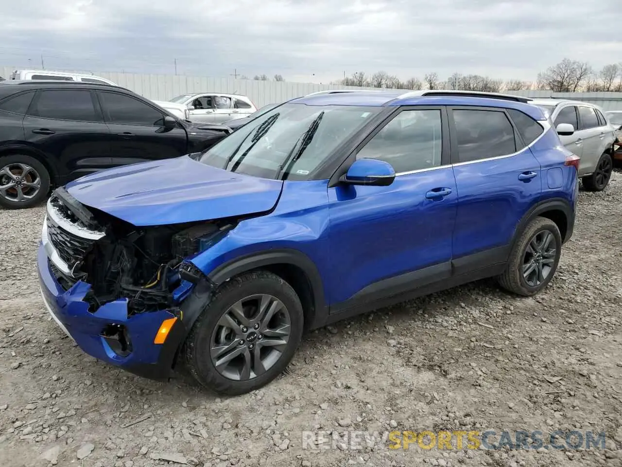1 Photograph of a damaged car KNDEU2AA7P7387368 KIA SELTOS 2023