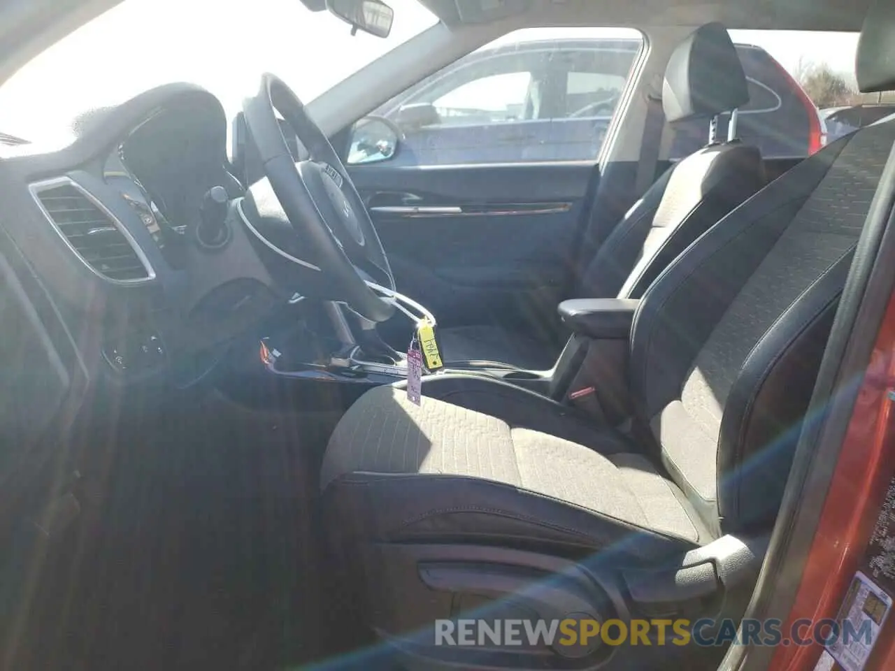 7 Photograph of a damaged car KNDEU2AA9P7383421 KIA SELTOS 2023