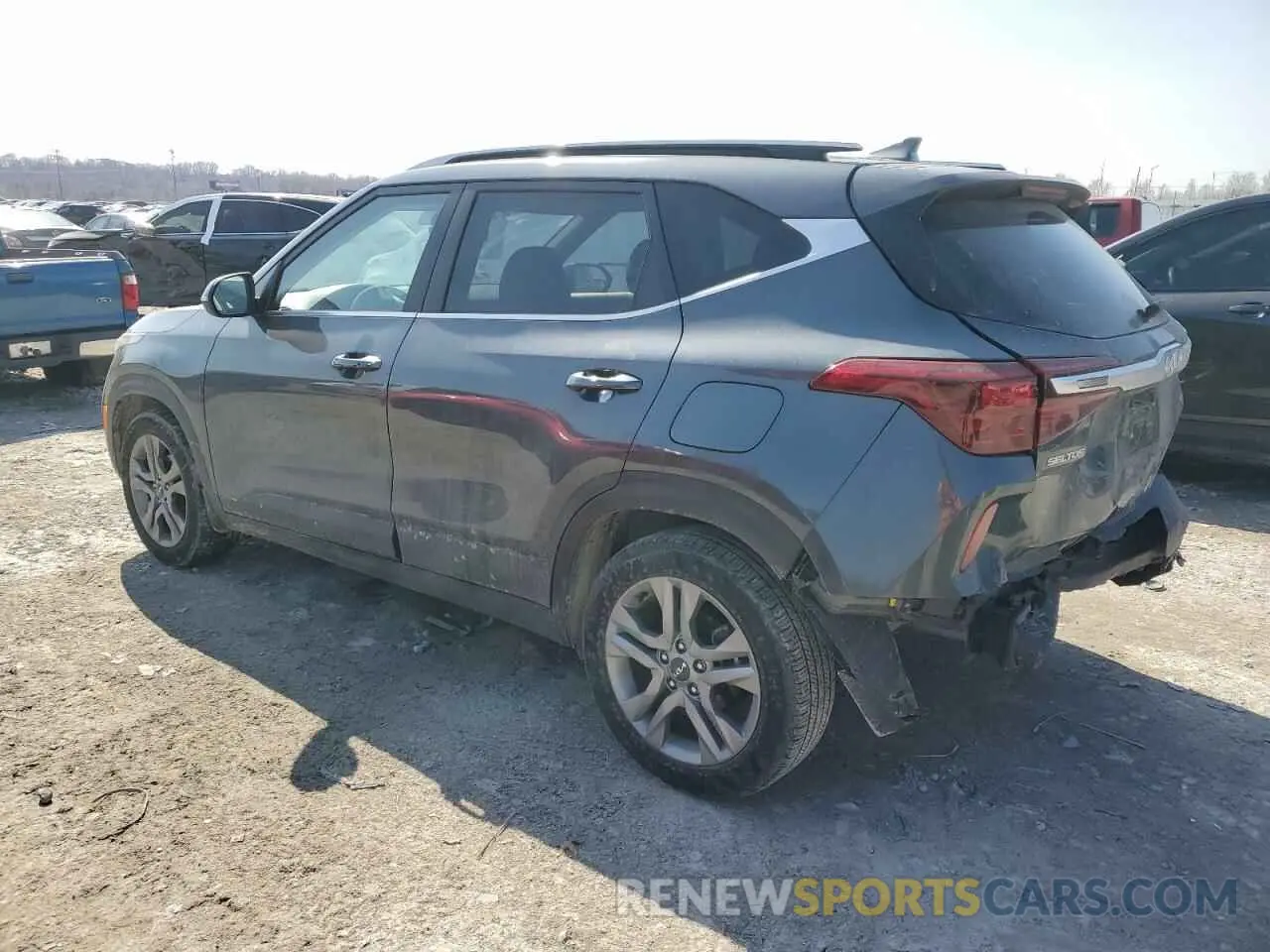 2 Photograph of a damaged car KNDEU2AA9P7439213 KIA SELTOS 2023