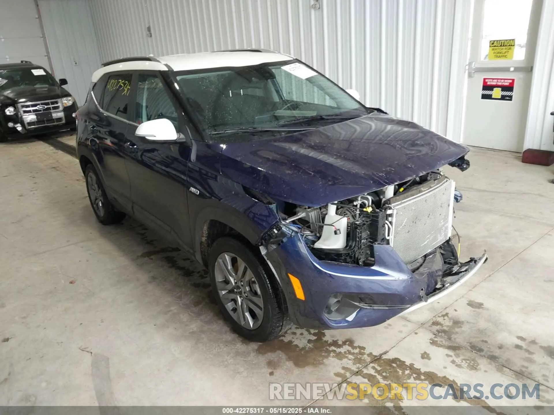 1 Photograph of a damaged car KNDEUCAA2P7439964 KIA SELTOS 2023