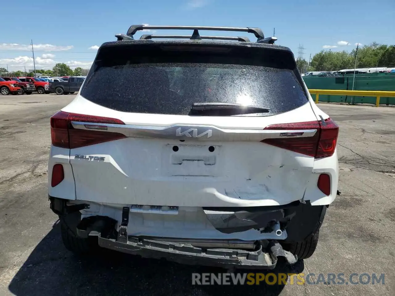 6 Photograph of a damaged car KNDEUCAA5P7412841 KIA SELTOS 2023