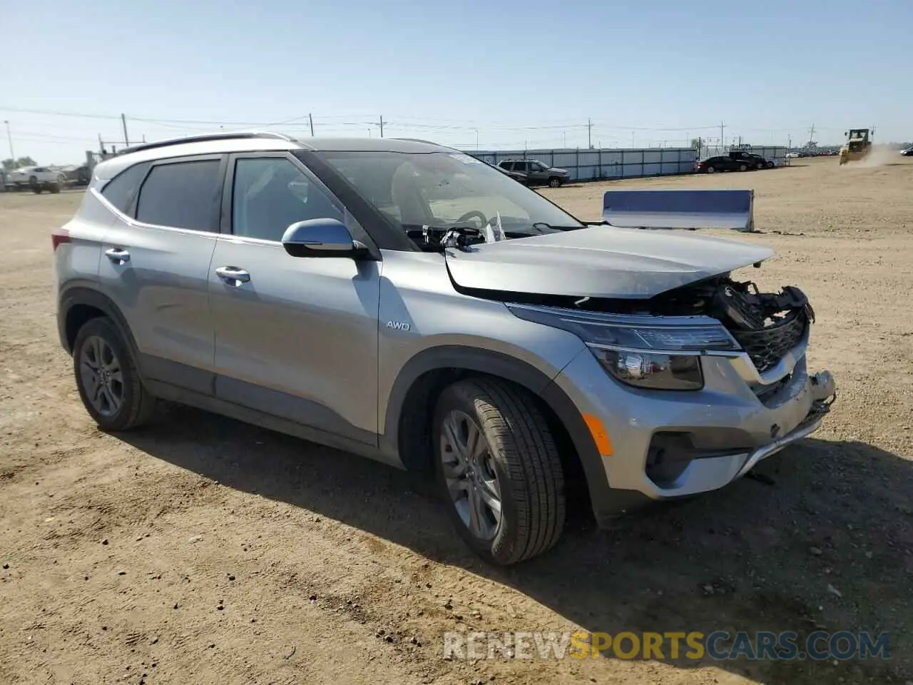 4 Photograph of a damaged car KNDEUCAA6P7401167 KIA SELTOS 2023
