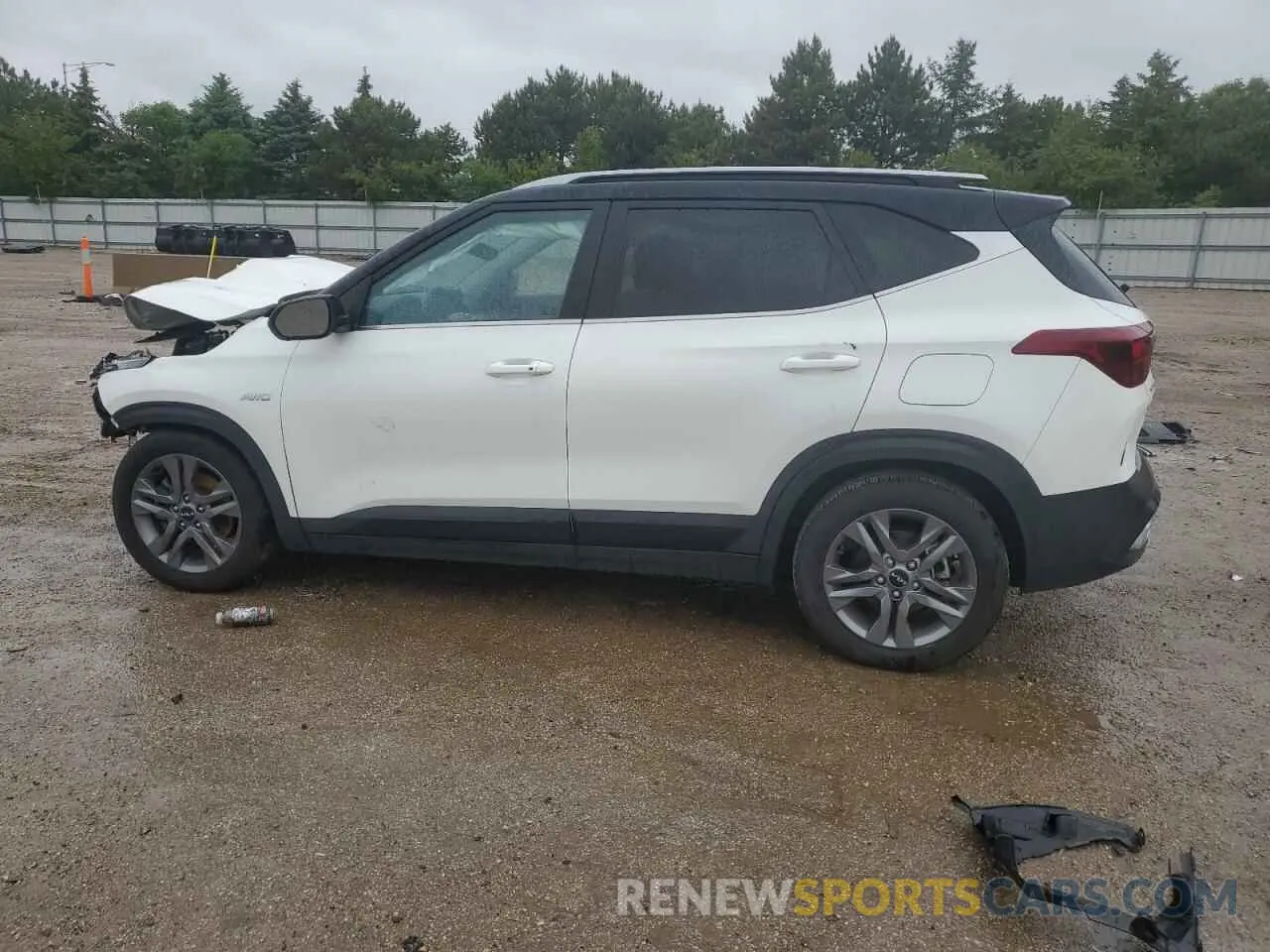 2 Photograph of a damaged car KNDEUCAA6P7412900 KIA SELTOS 2023
