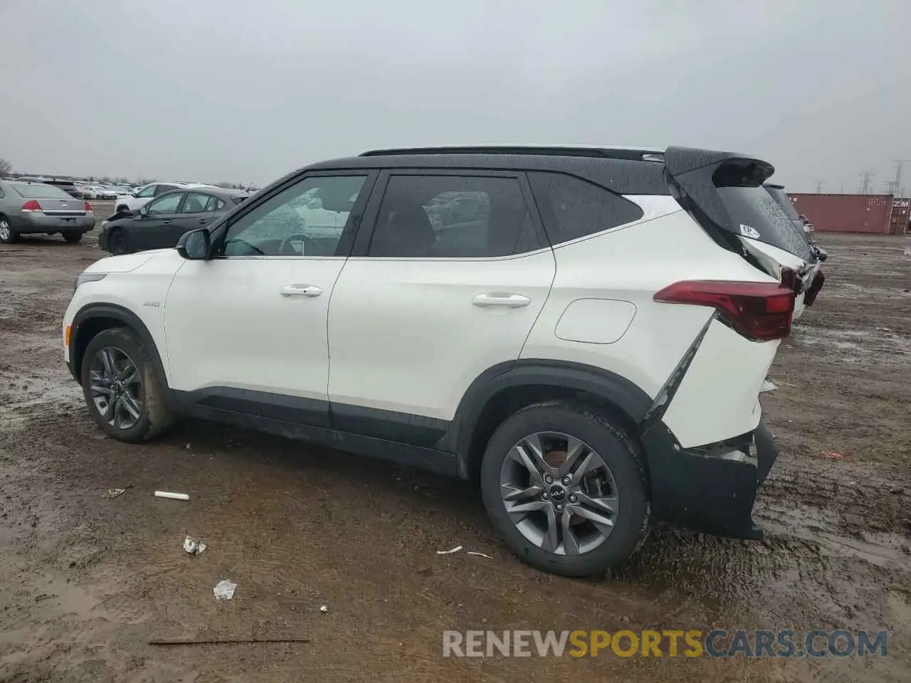 2 Photograph of a damaged car KNDEUCAA7P7420116 KIA SELTOS 2023
