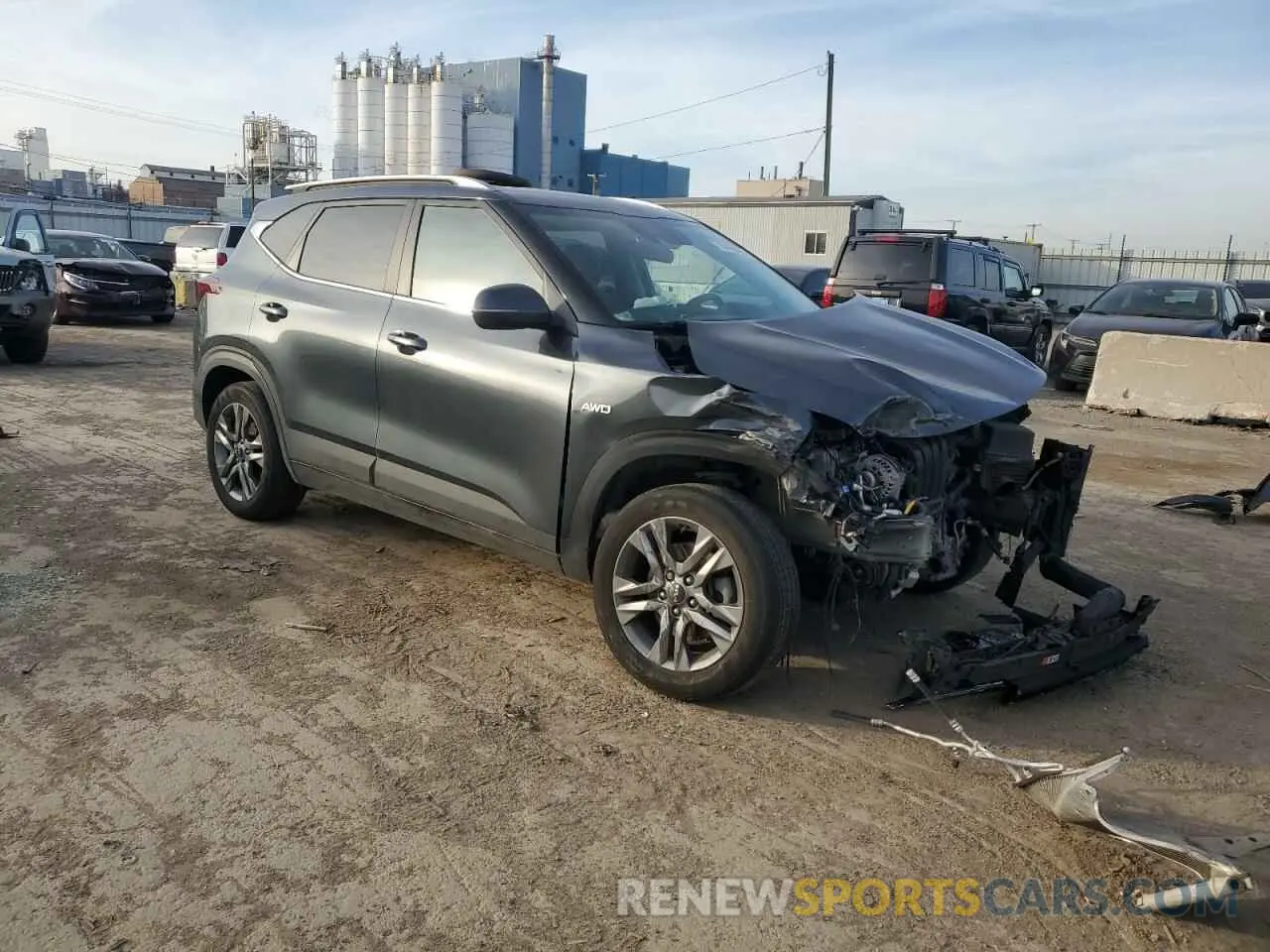4 Photograph of a damaged car KNDEUCAA8P7441119 KIA SELTOS 2023