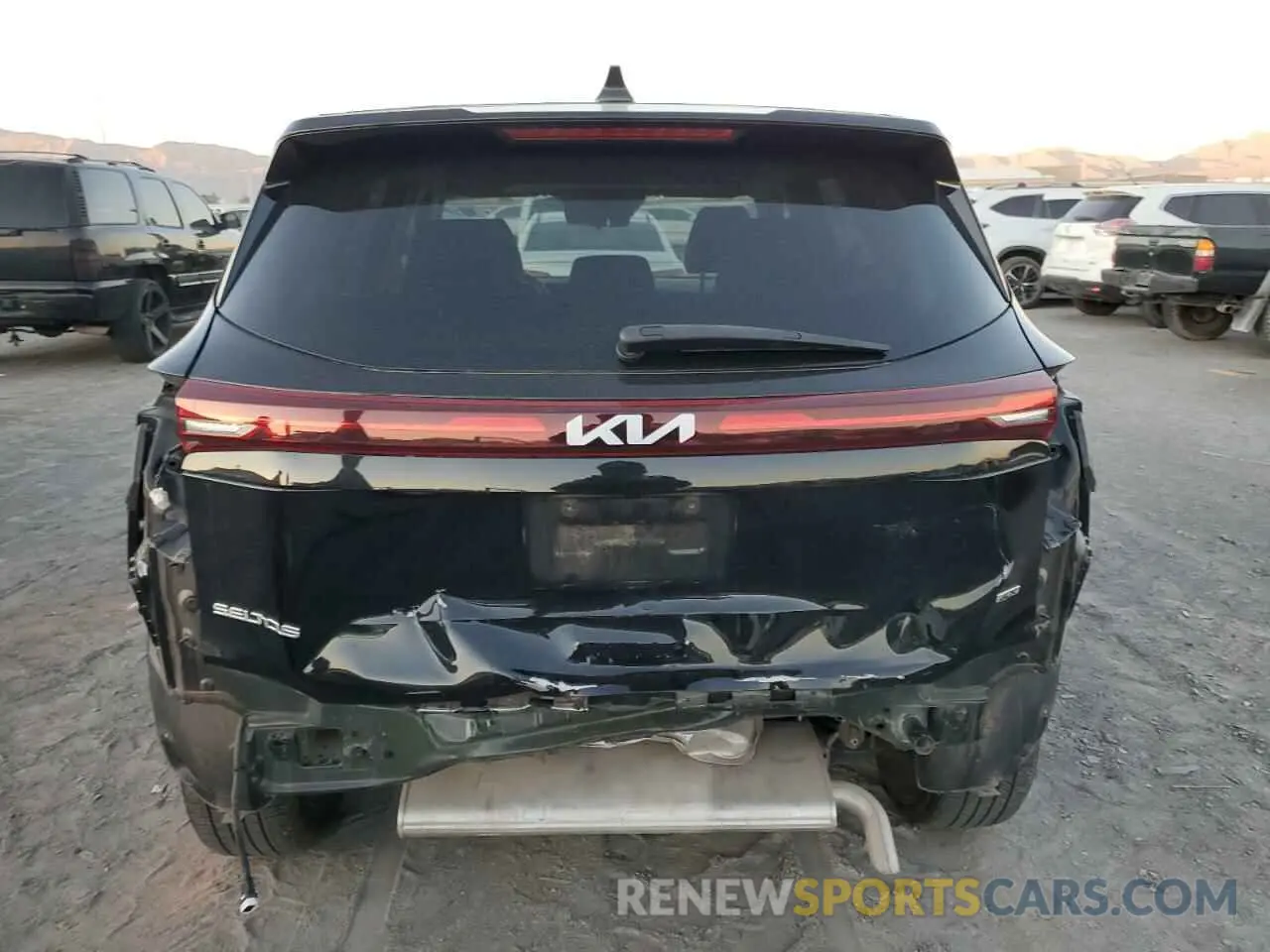 6 Photograph of a damaged car KNDEPCAA0R7504501 KIA SELTOS 2024