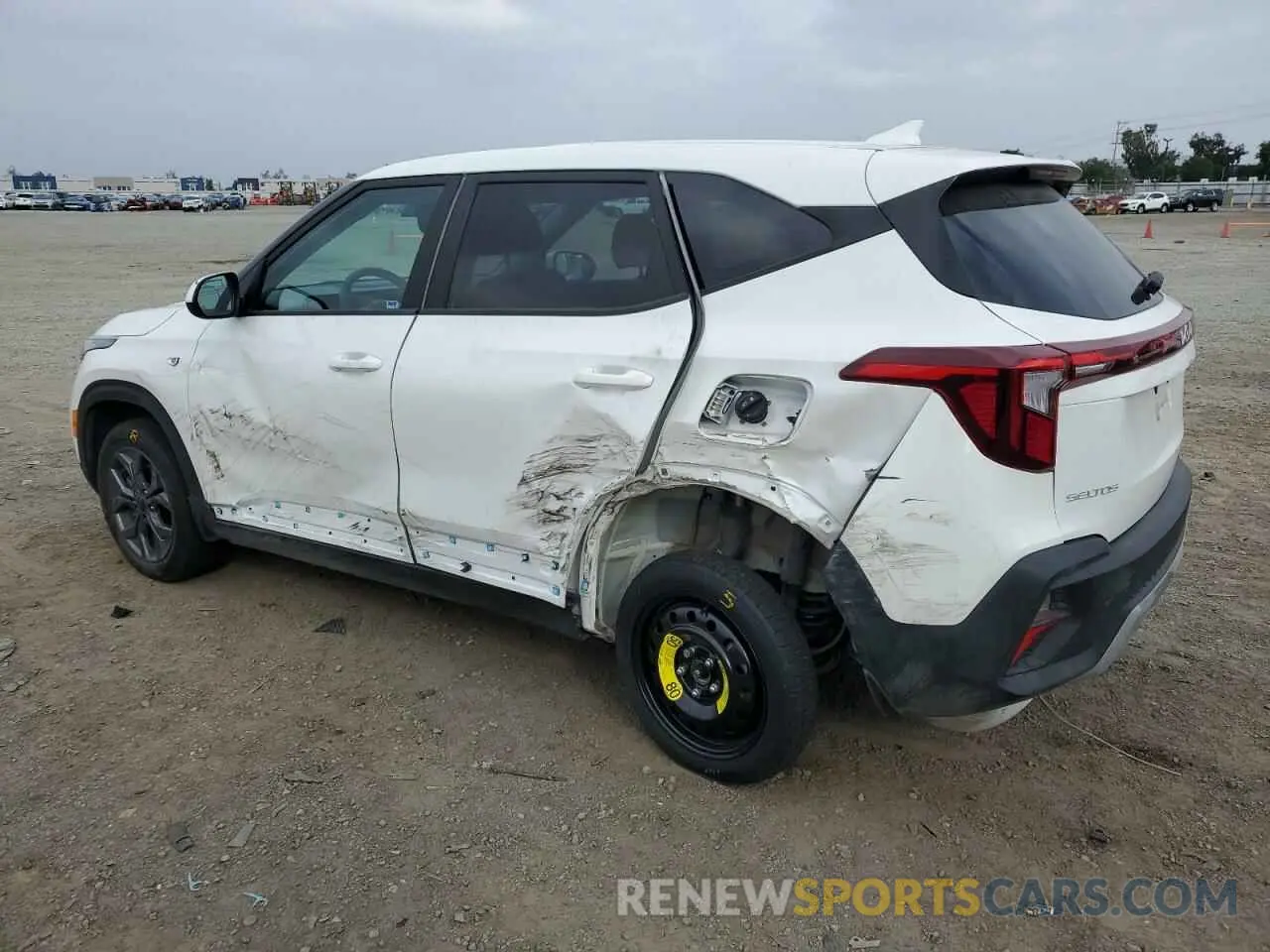 2 Photograph of a damaged car KNDEPCAA0R7586052 KIA SELTOS 2024