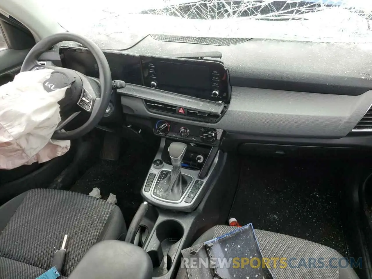 8 Photograph of a damaged car KNDEPCAA0R7647206 KIA SELTOS 2024