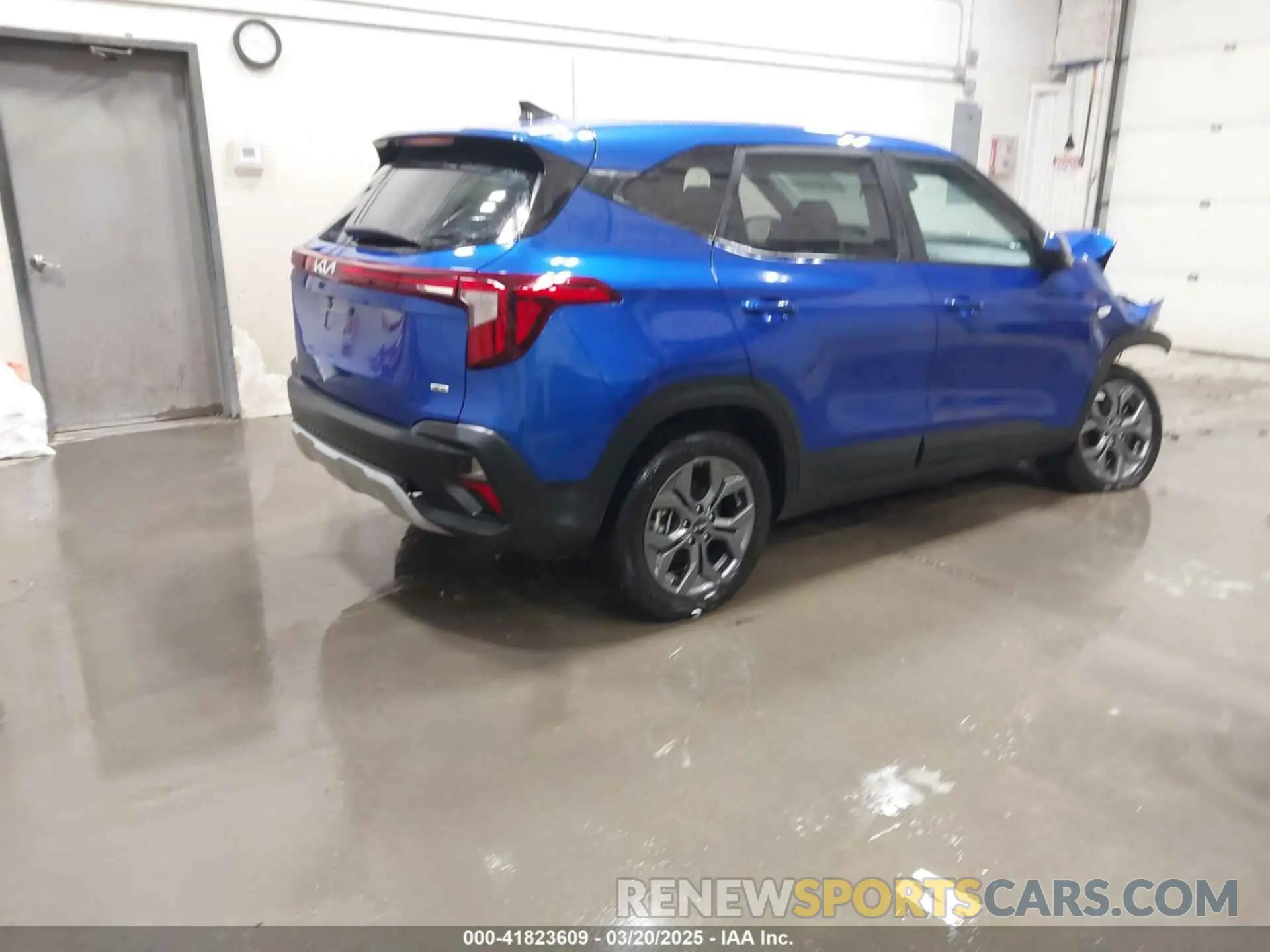 4 Photograph of a damaged car KNDEPCAA0R7655872 KIA SELTOS 2024