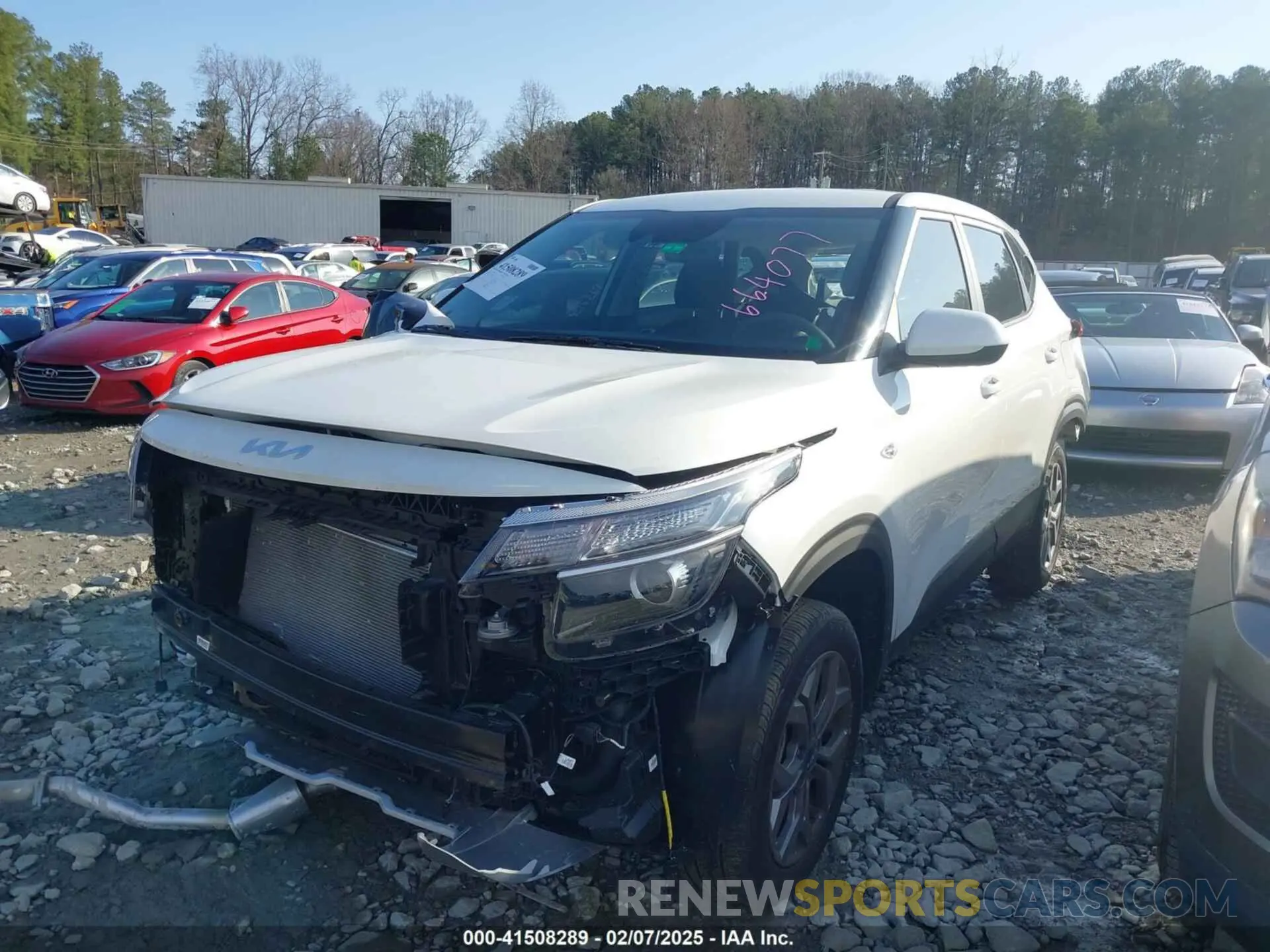 2 Photograph of a damaged car KNDEPCAA1R7664077 KIA SELTOS 2024