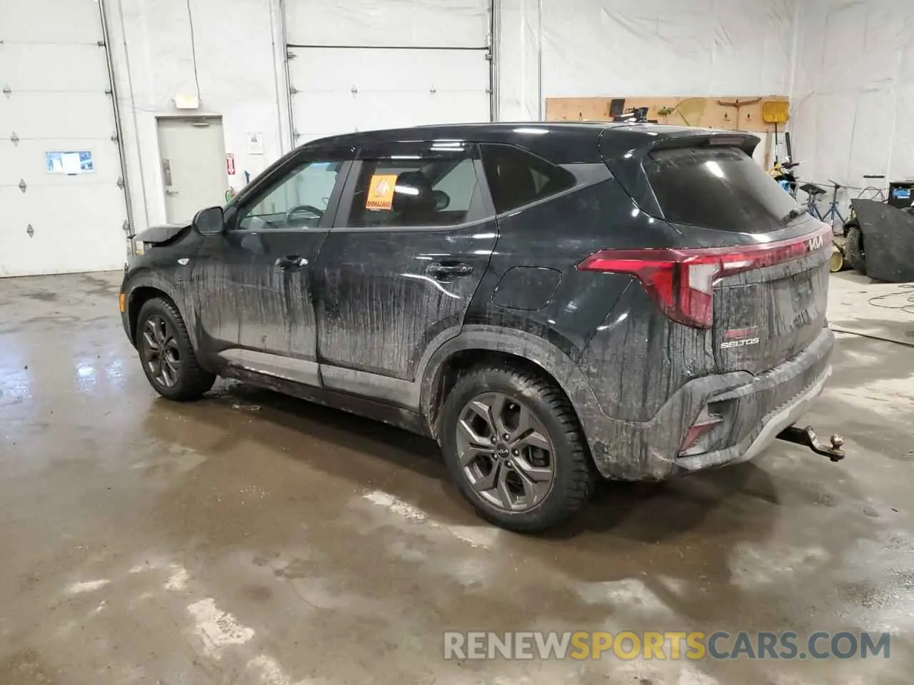 2 Photograph of a damaged car KNDEPCAA4R7590637 KIA SELTOS 2024