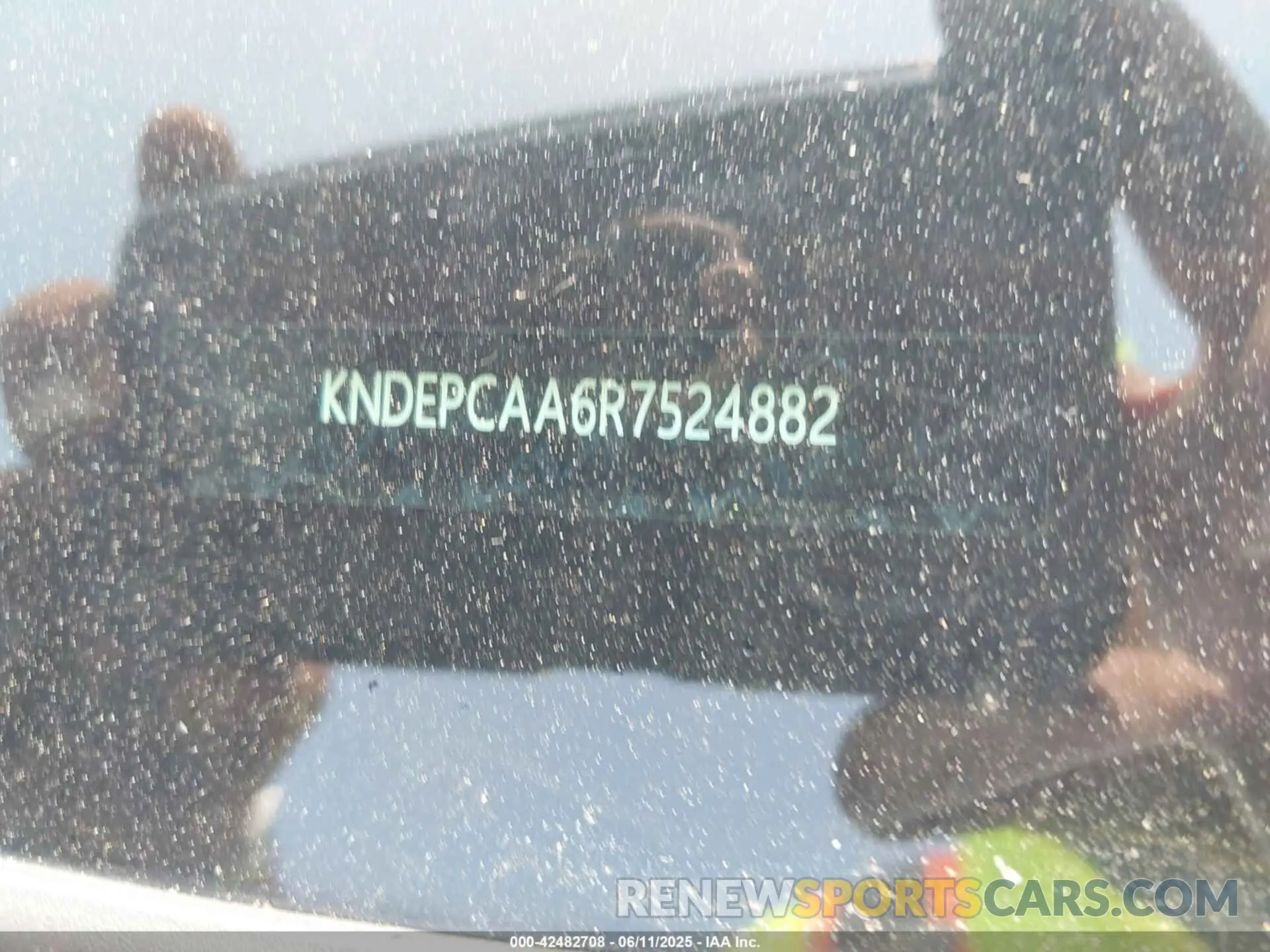 20 Photograph of a damaged car KNDEPCAA6R7524882 KIA SELTOS 2024
