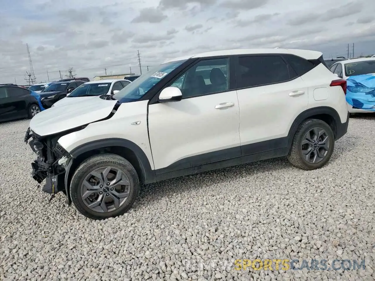 1 Photograph of a damaged car KNDEPCAA7R7577770 KIA SELTOS 2024