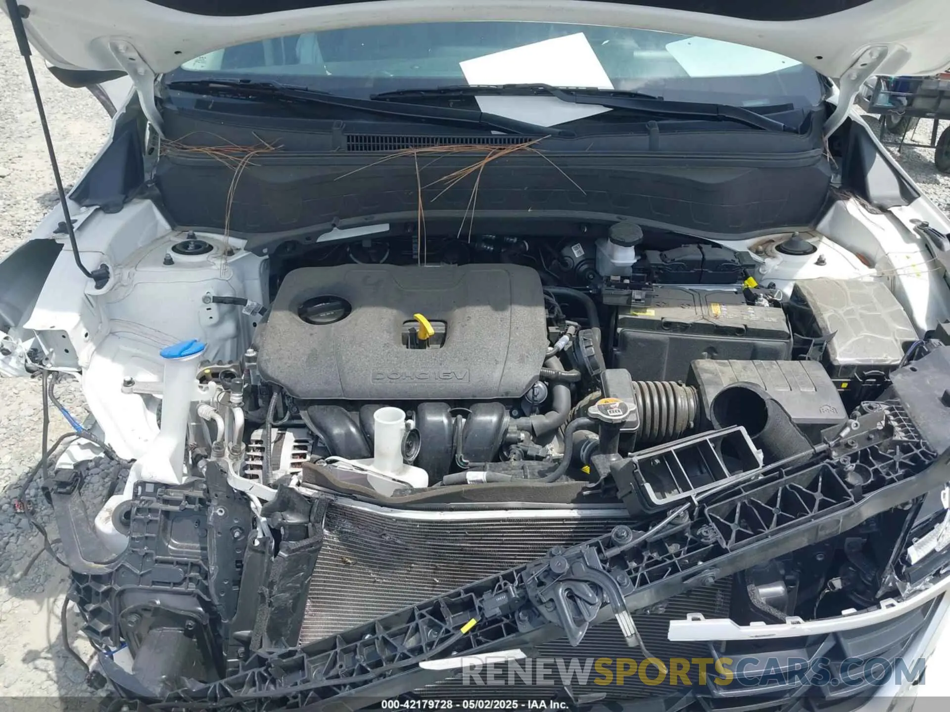 10 Photograph of a damaged car KNDEPCAA7R7579163 KIA SELTOS 2024