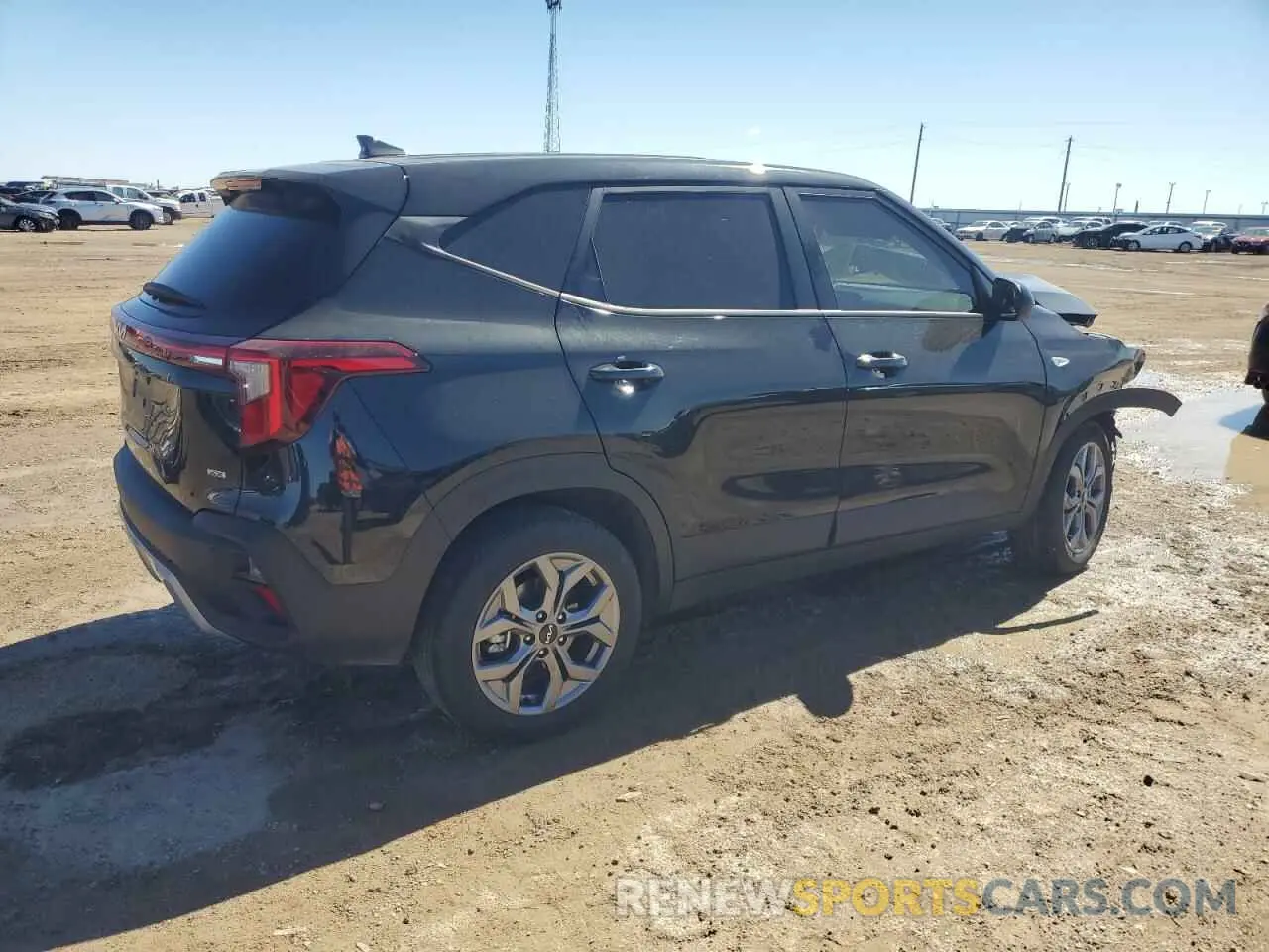 3 Photograph of a damaged car KNDEPCAA7R7638020 KIA SELTOS 2024