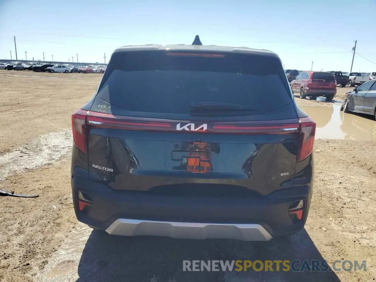 6 Photograph of a damaged car KNDEPCAA7R7638020 KIA SELTOS 2024